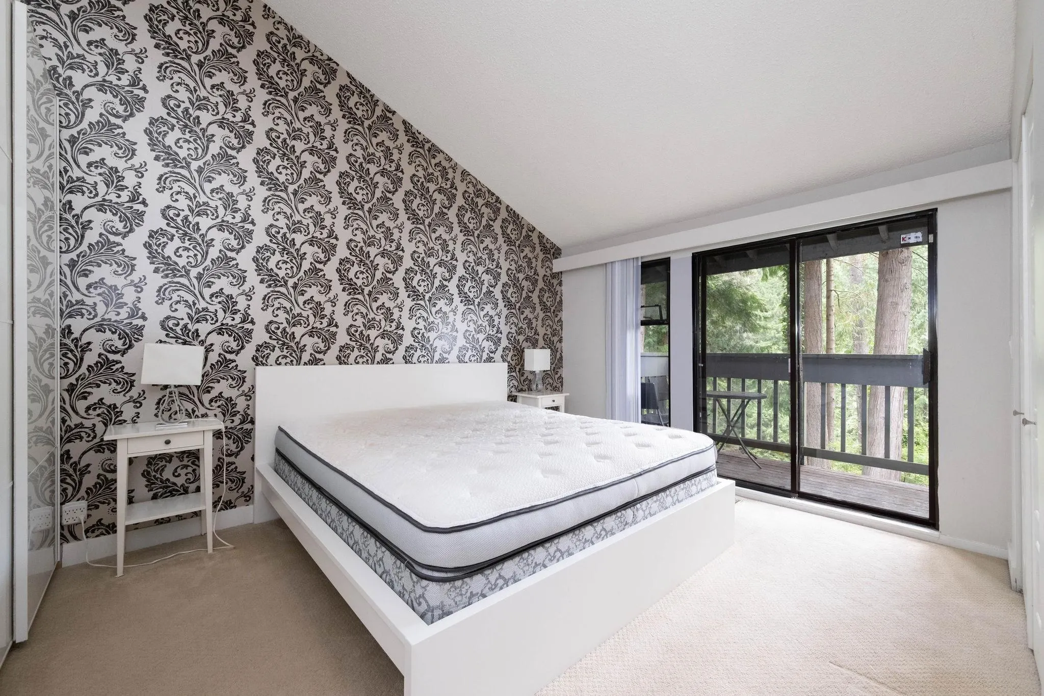 2889 Capilano Road