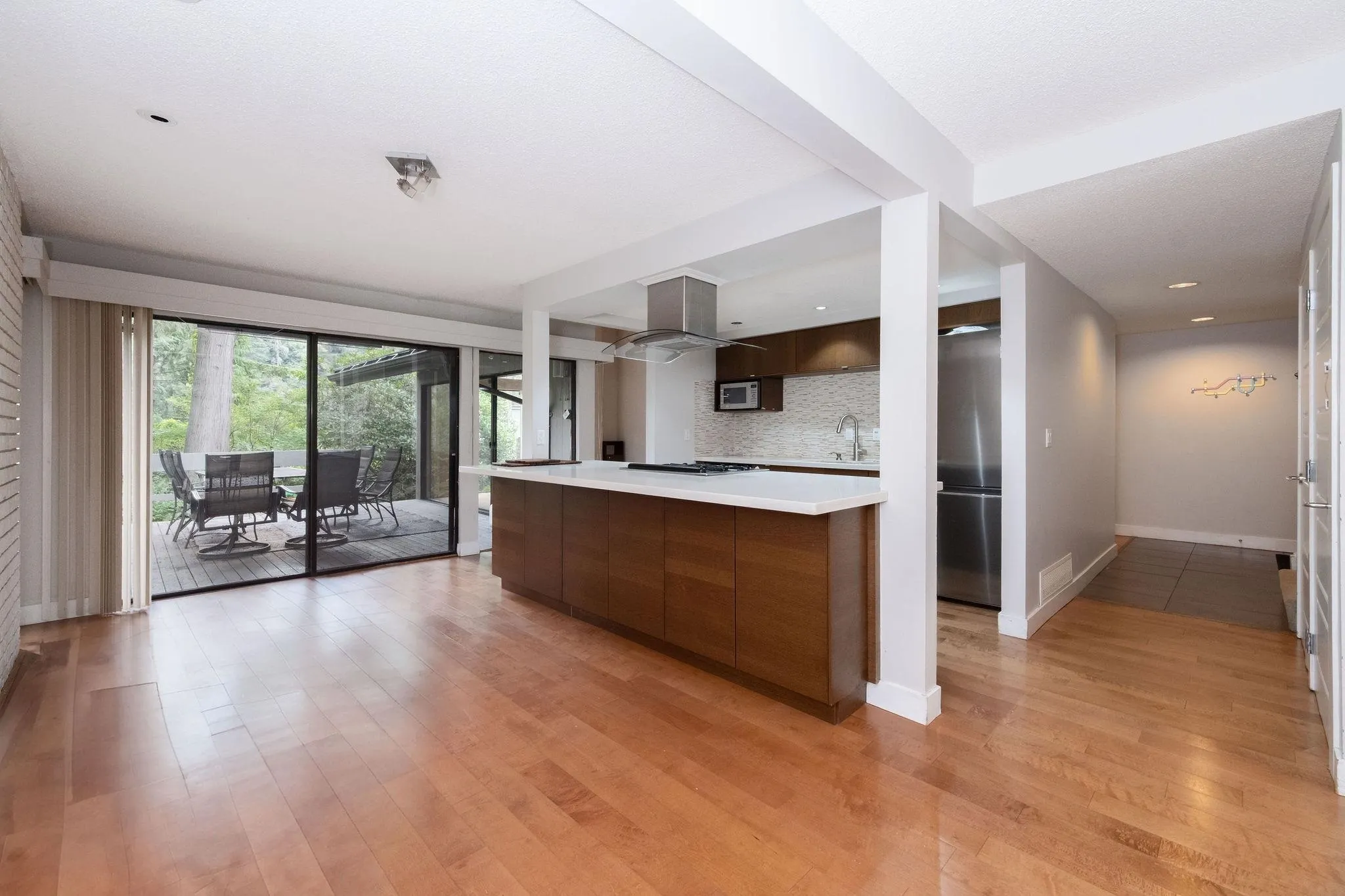 2889 Capilano Road