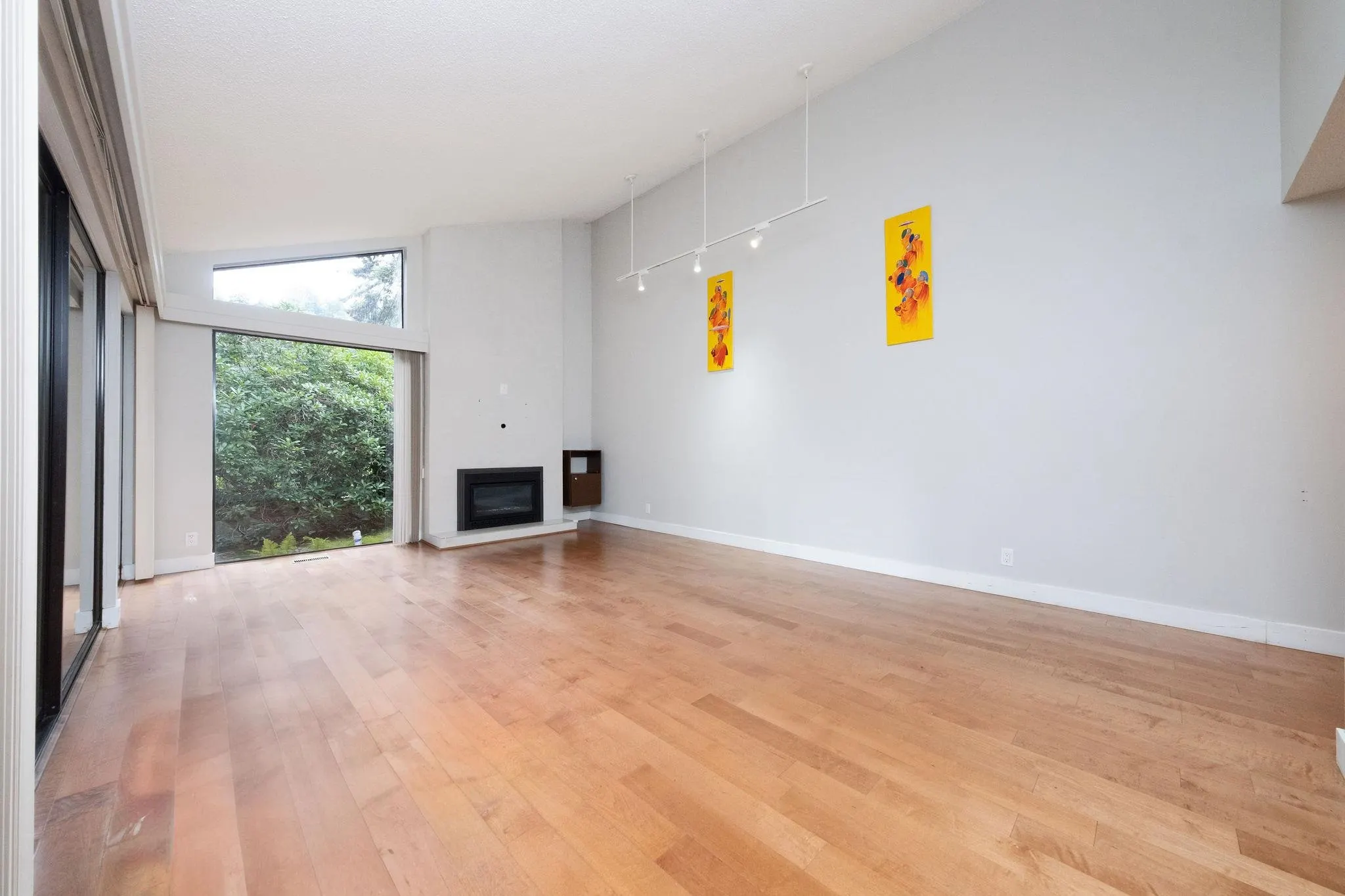 2889 Capilano Road