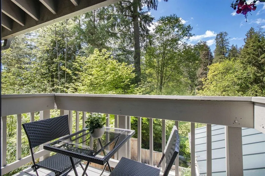 2889 Capilano Road