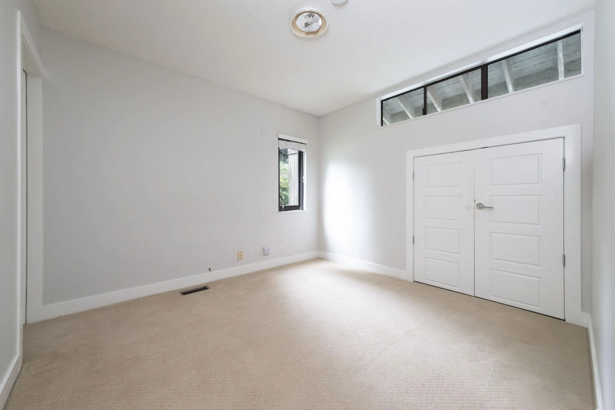 2889 Capilano Road
