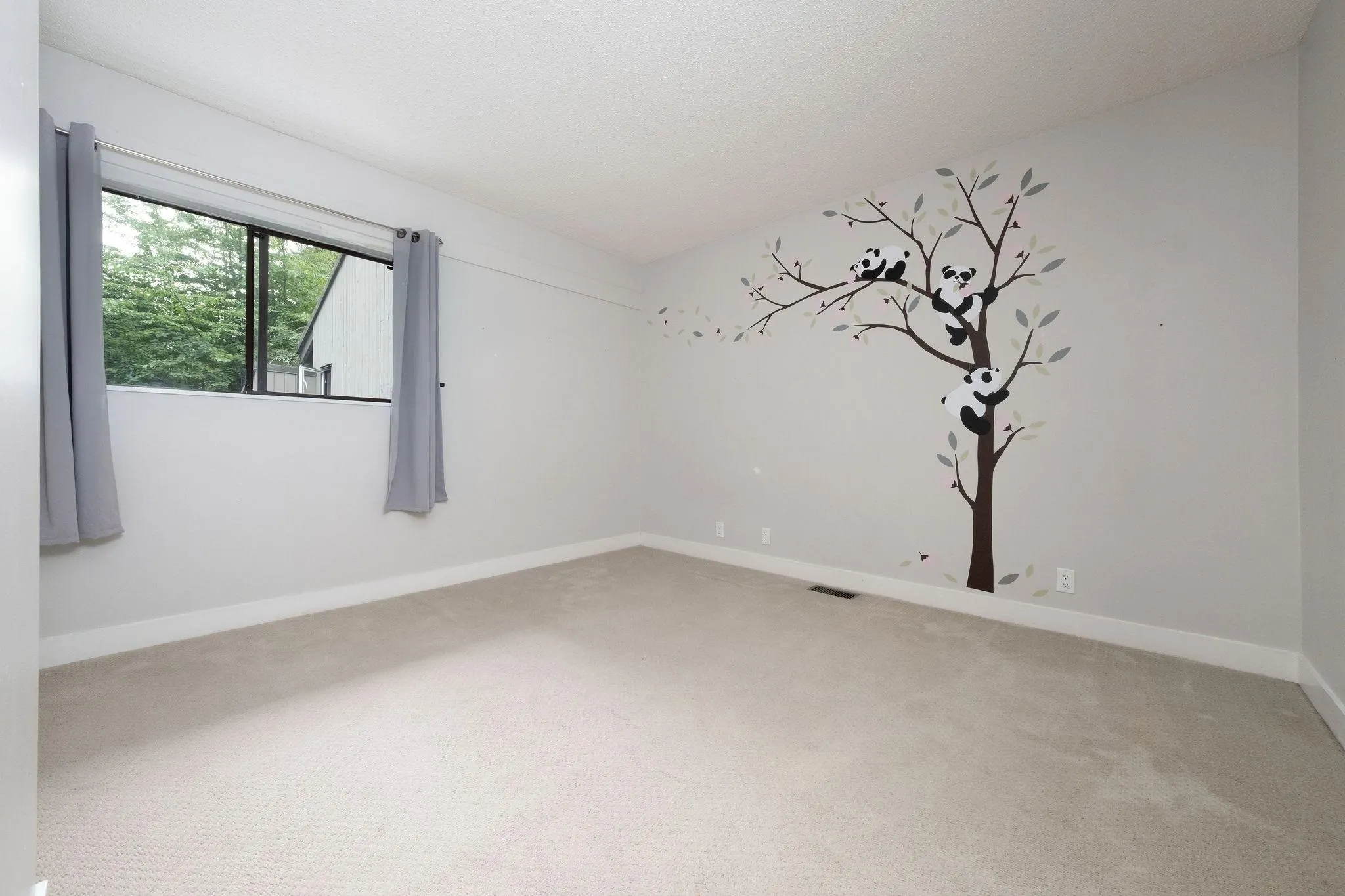 2889 Capilano Road