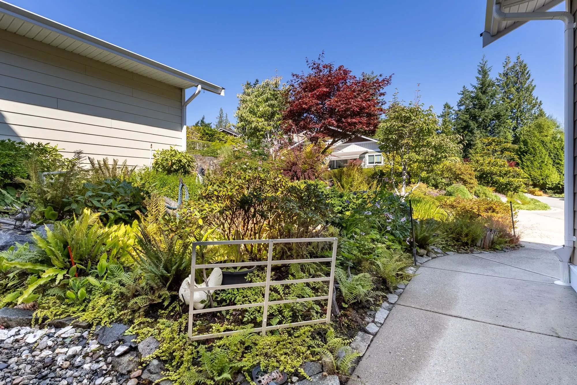 22 12710 Lagoon Road