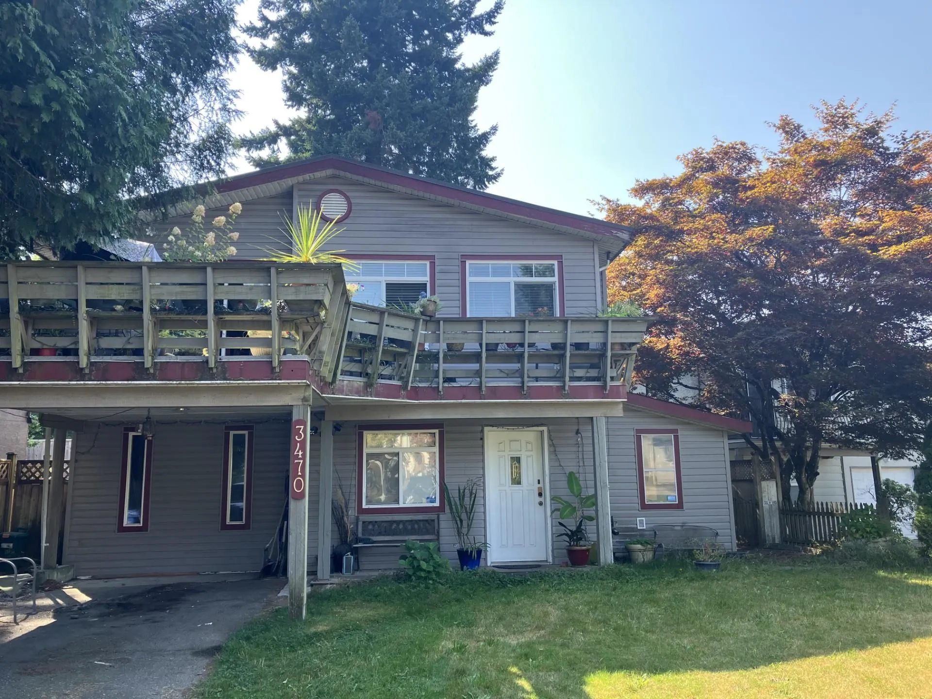3470 Juniper Crescent