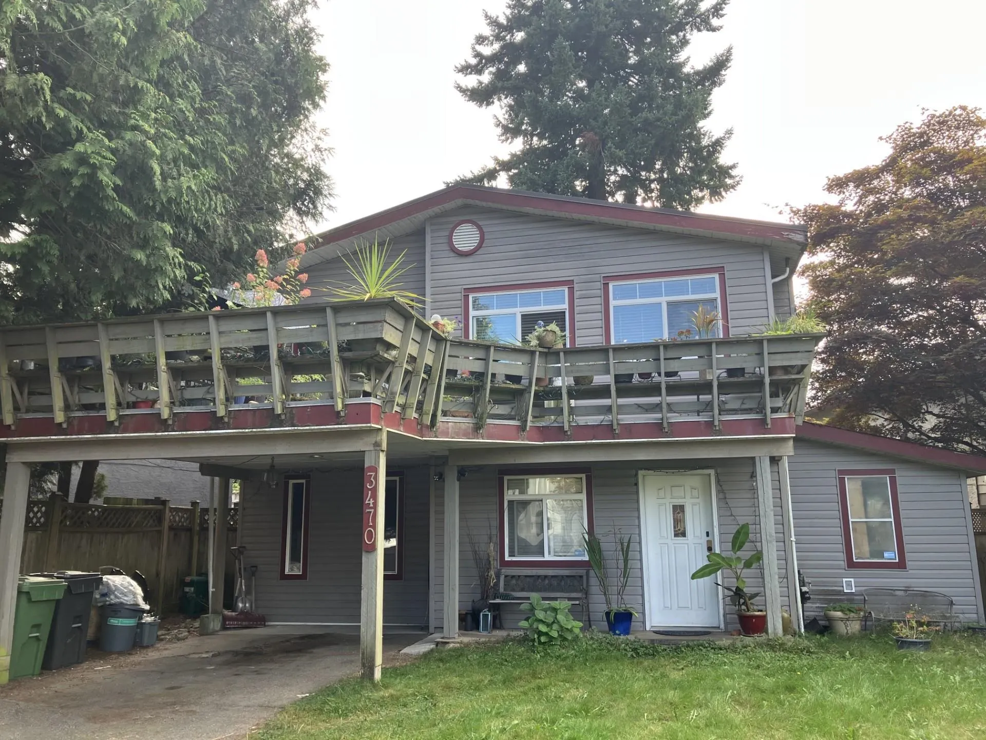 3470 Juniper Crescent