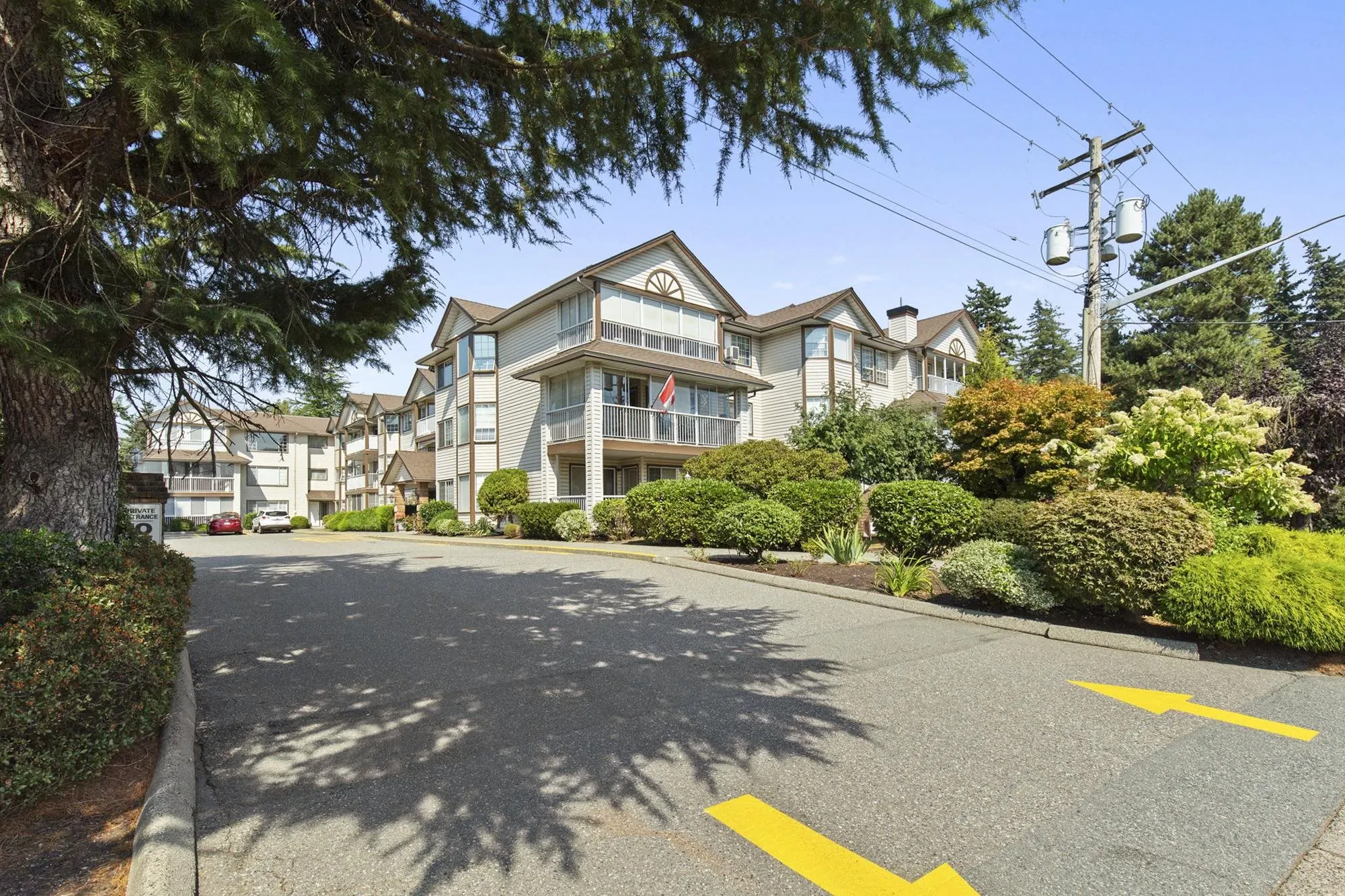 108 32145 Old Yale Road