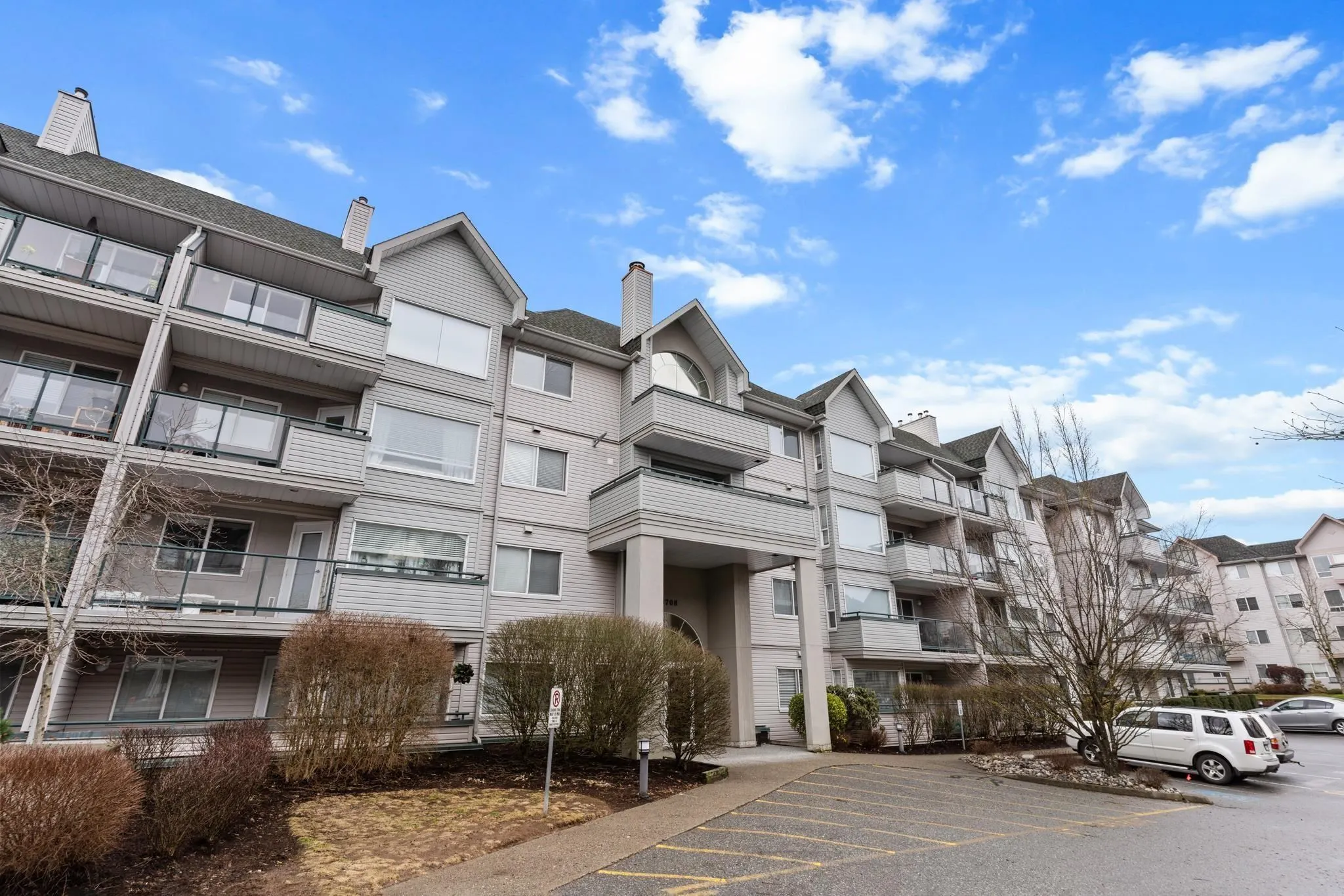 211 33708 King Road