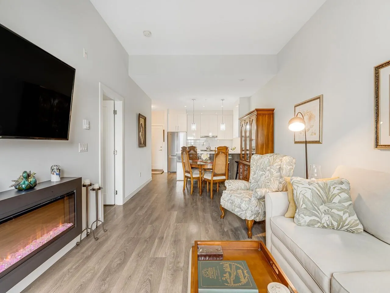 513 20829 77a Avenue