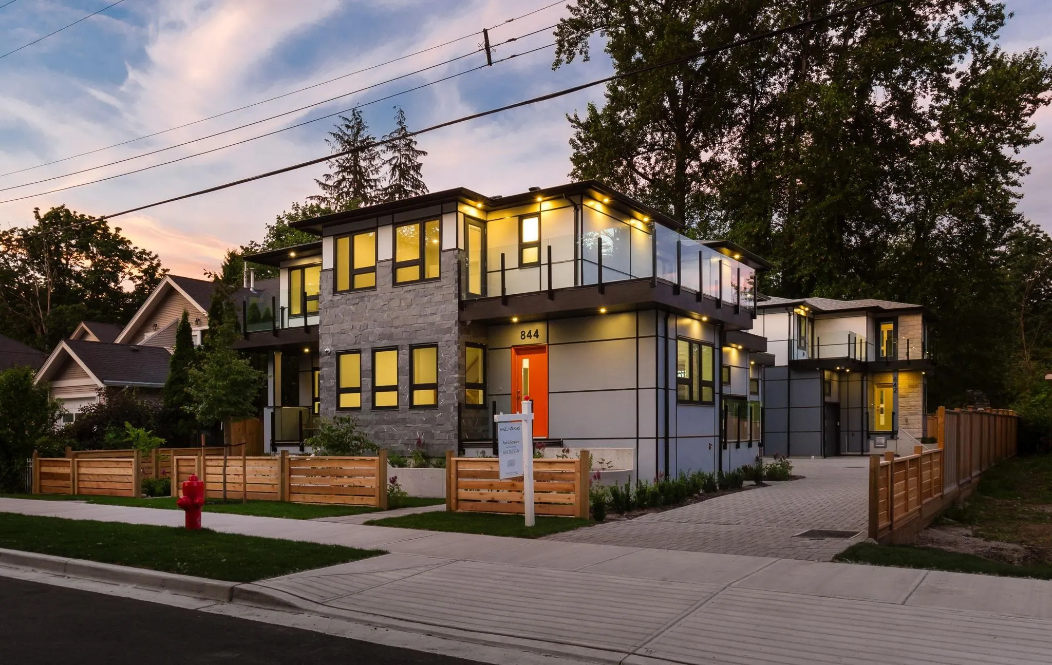 842 St. Denis Avenue