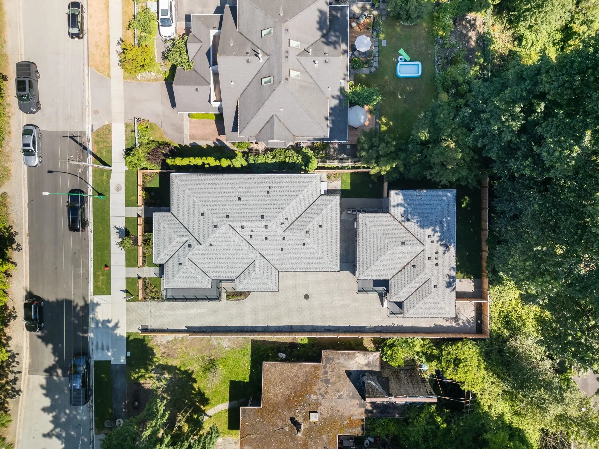 844 St. Denis Avenue