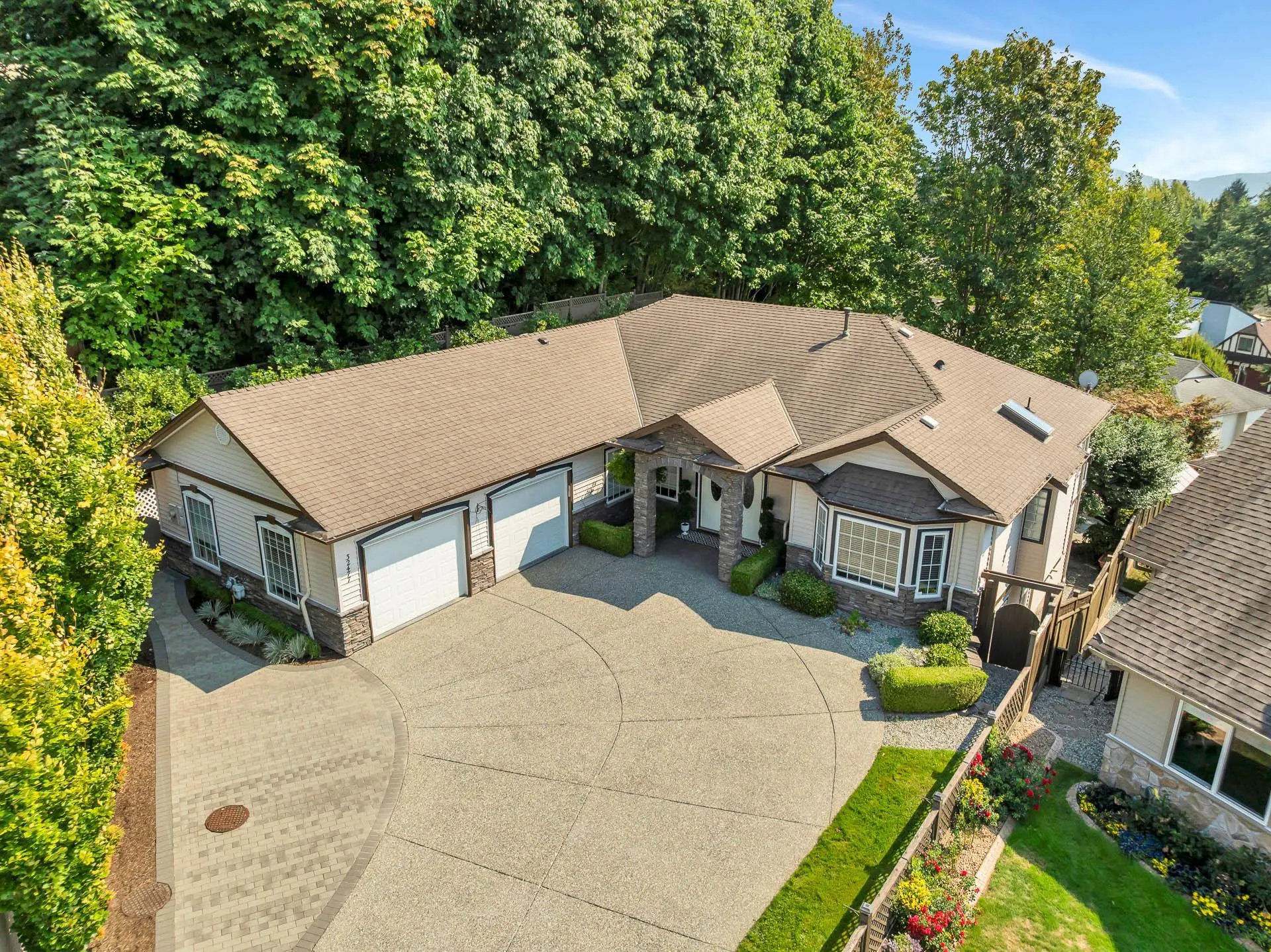 32477 W Bobcat Drive