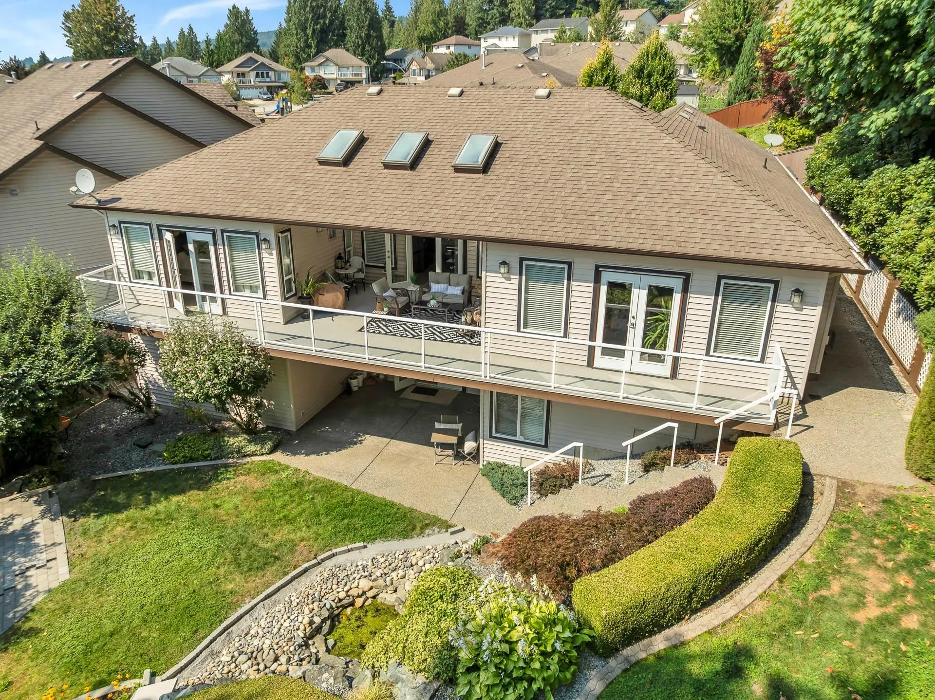 32477 W Bobcat Drive