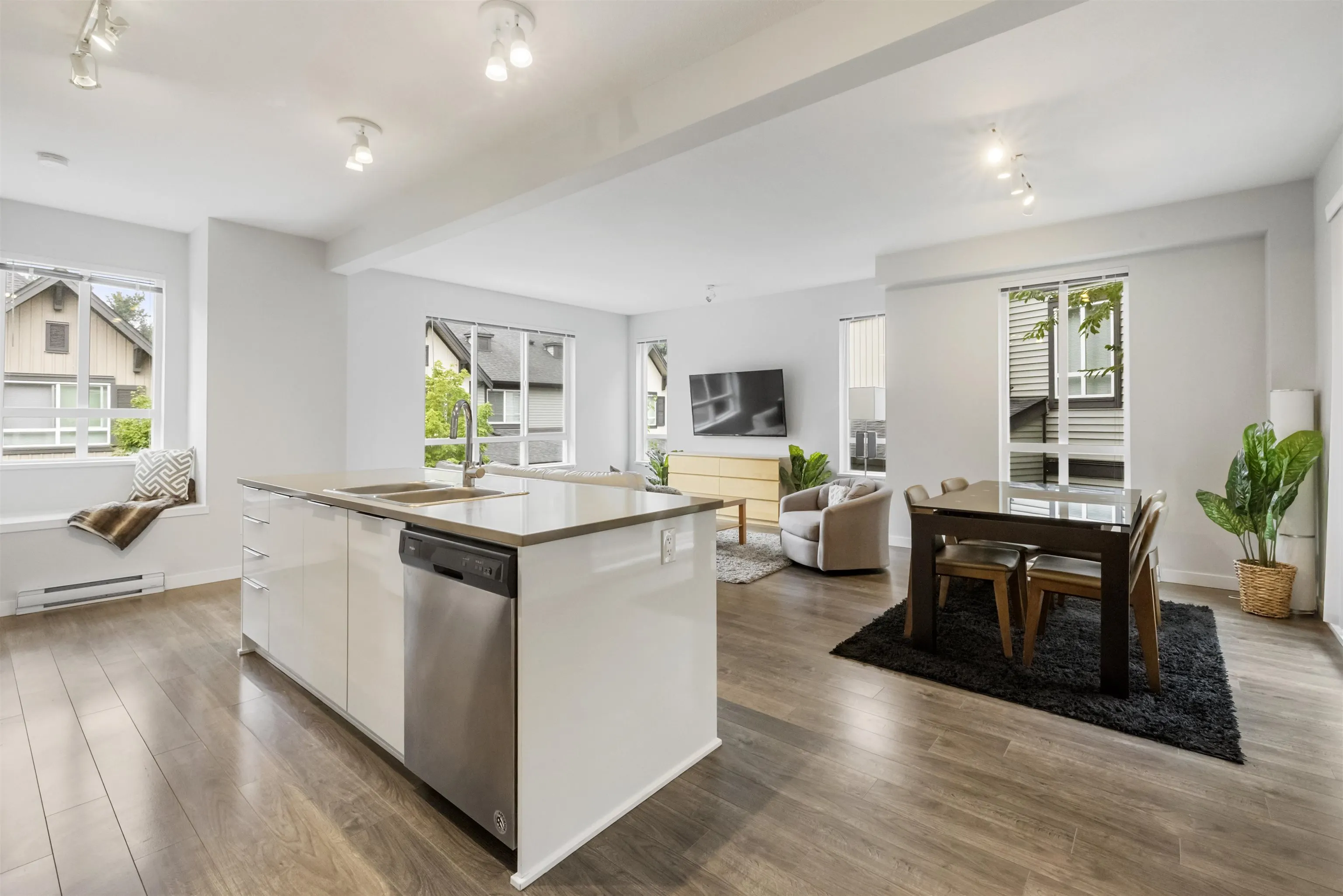 131 30930 Westridge Place