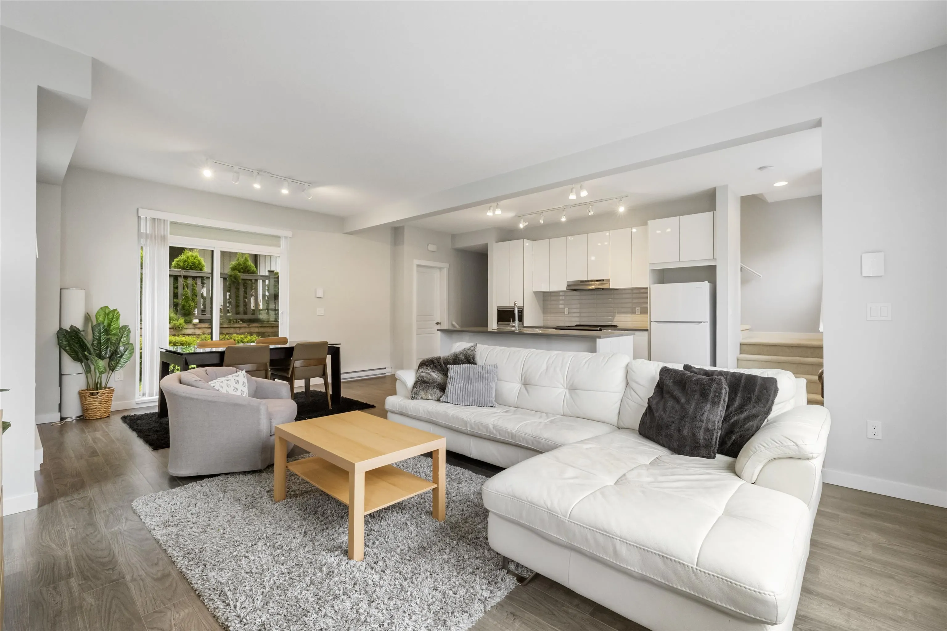 131 30930 Westridge Place