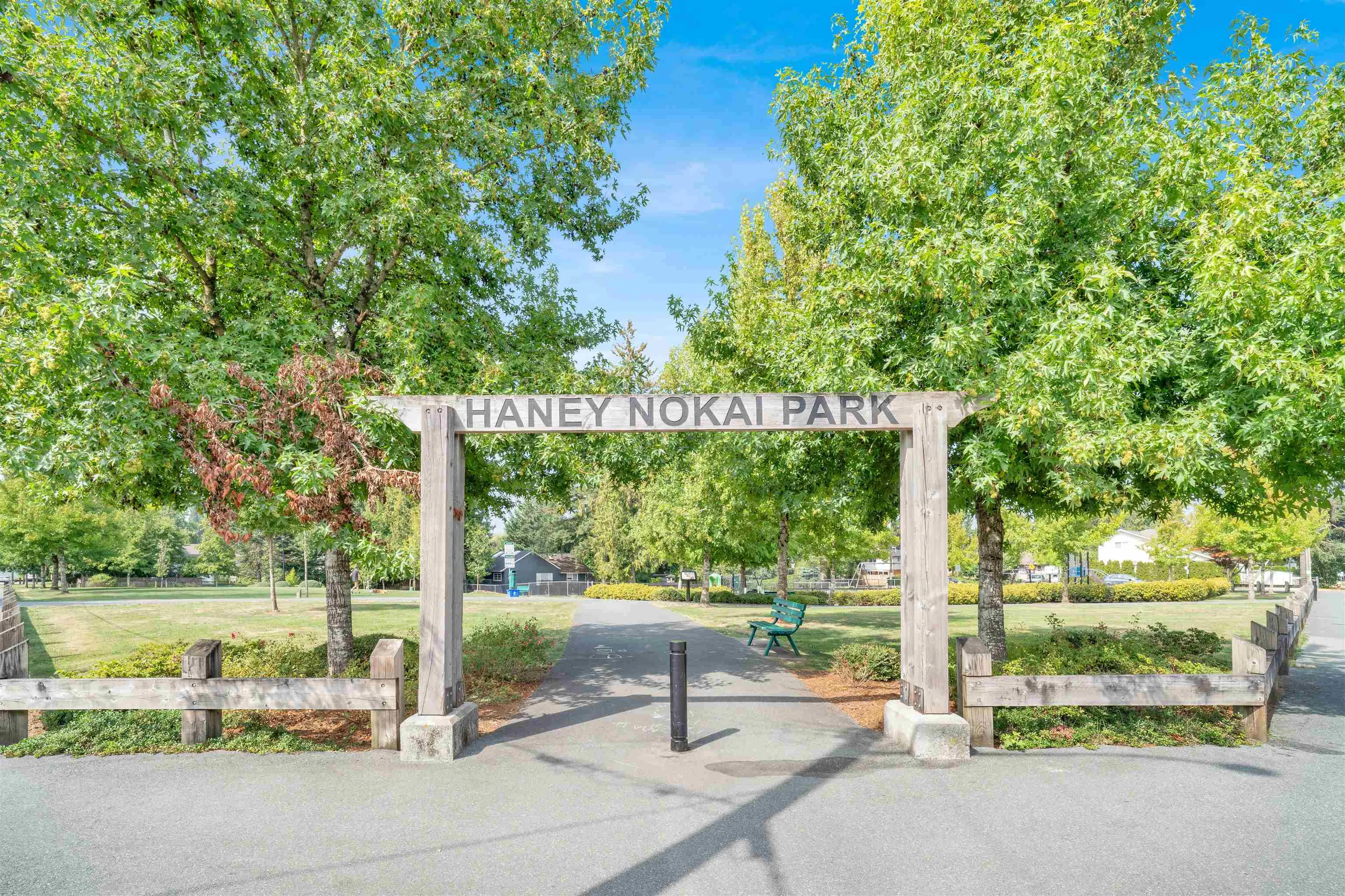 212 222 12040 Street