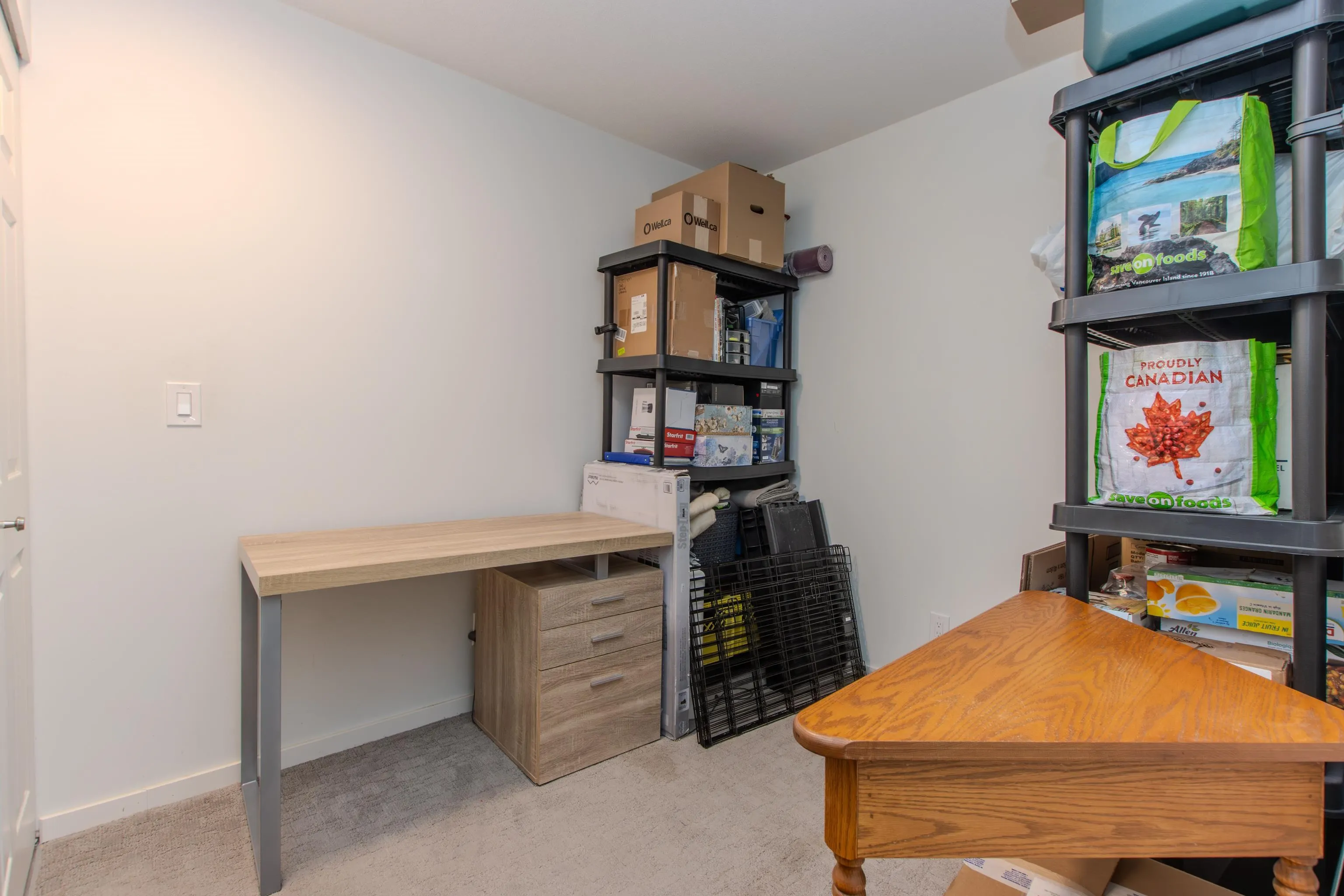 C211 40140 Willow Crescent