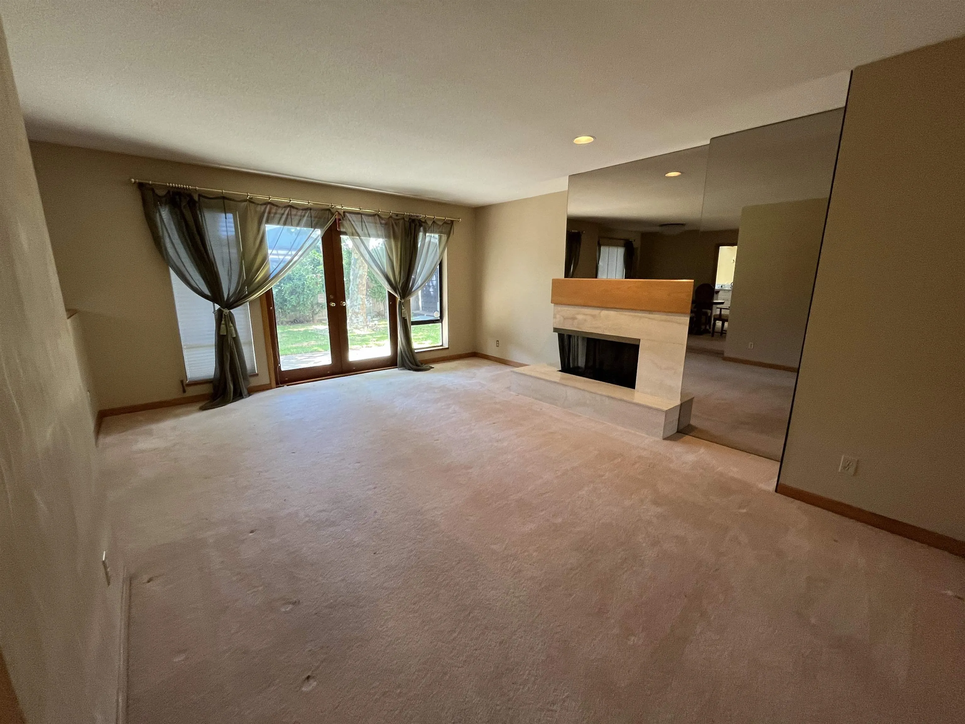 9839 Waller Court