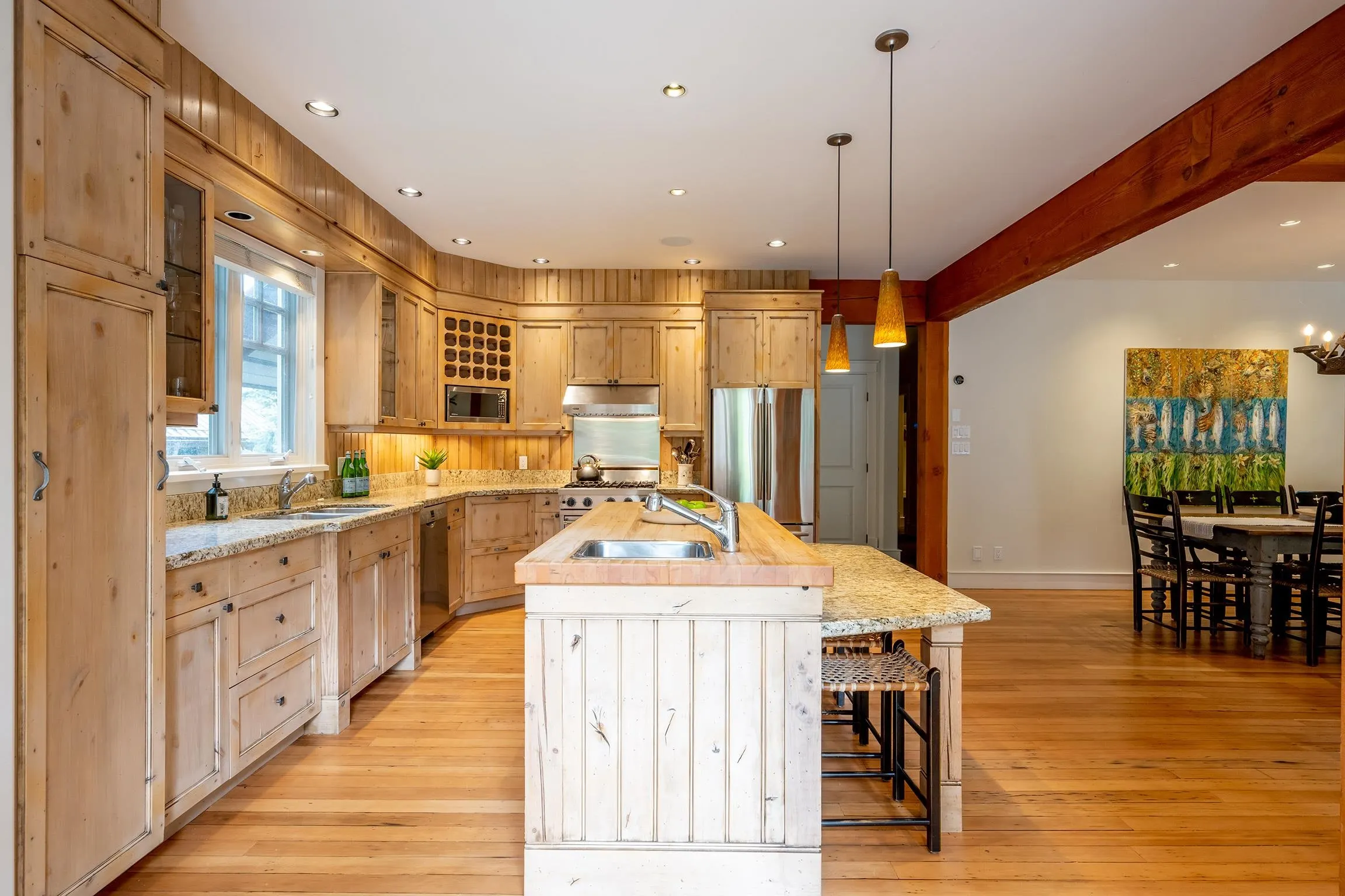 7313 Fitzsimmons Road South