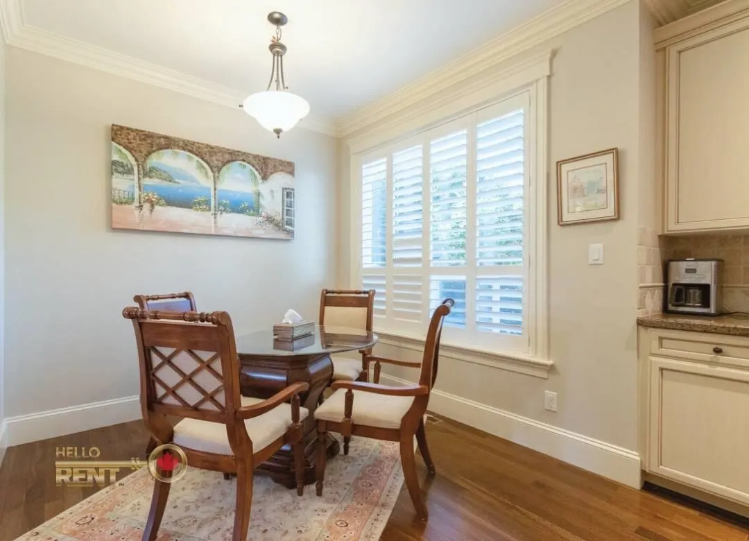3440 Wellington Crescent
