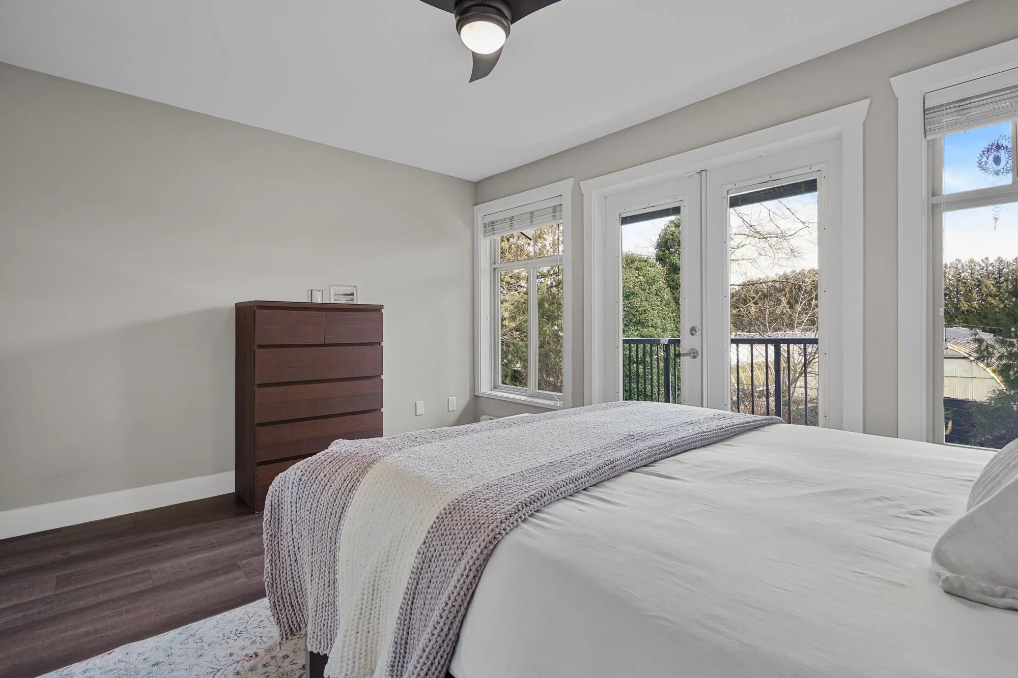 16 2950 Lefeuvre Road
