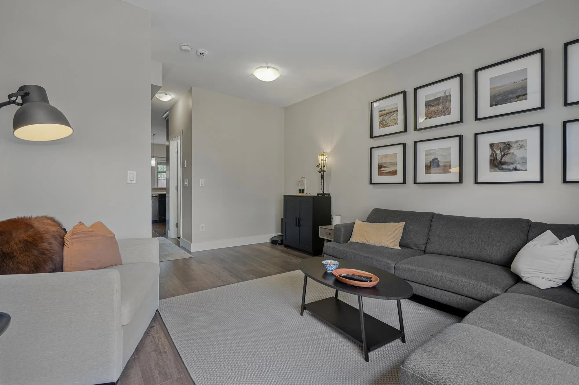 16 2950 Lefeuvre Road