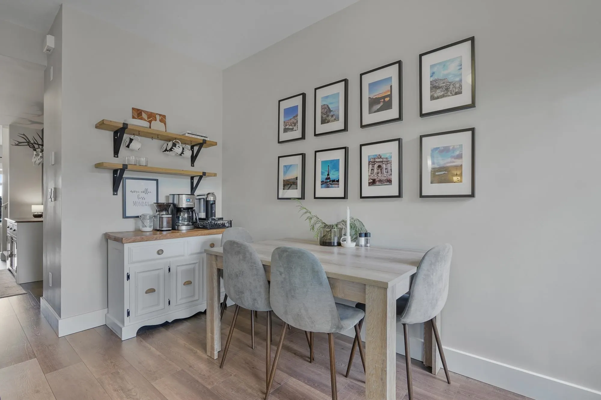 16 2950 Lefeuvre Road