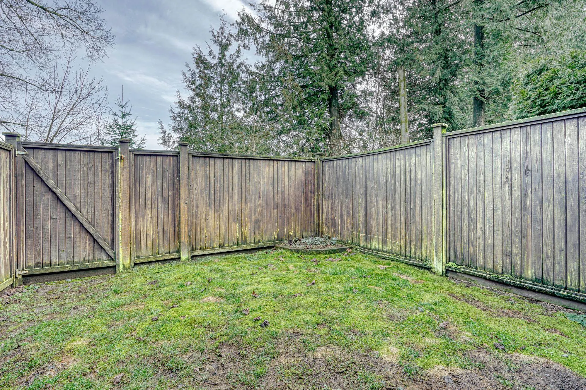16 2950 Lefeuvre Road