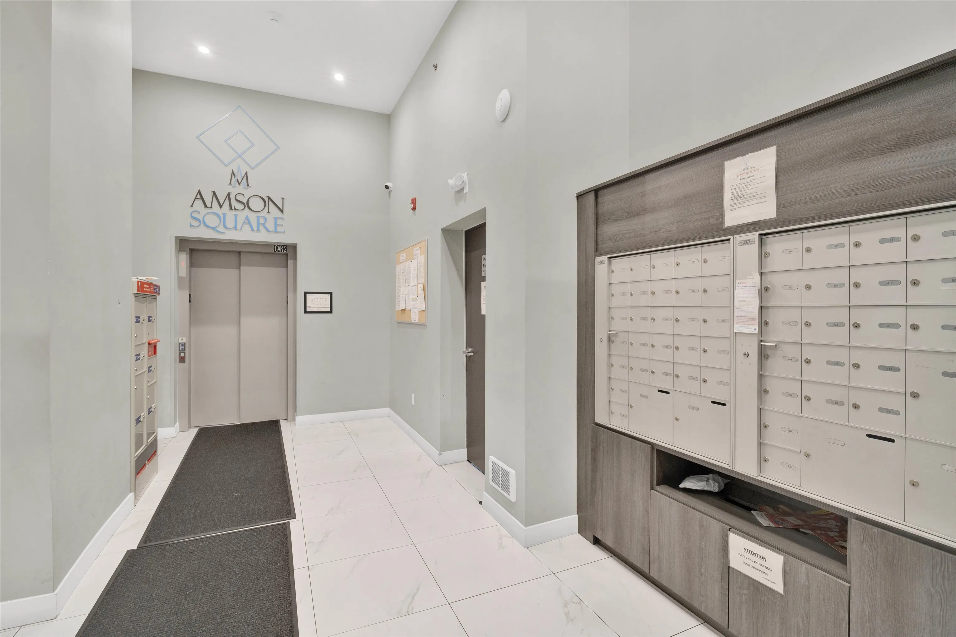 B210 14438      72 Avenue