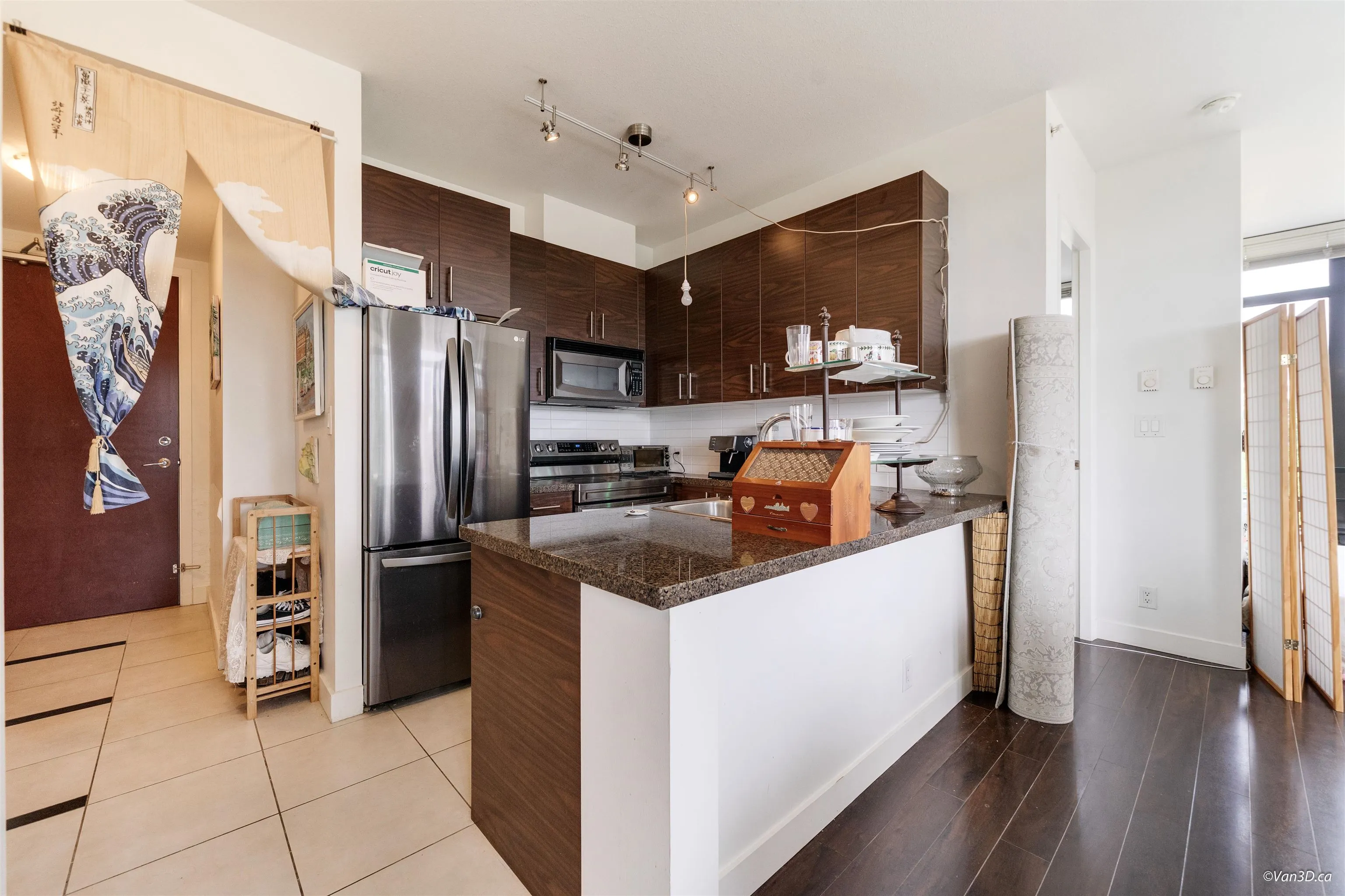 506 2345 Madison Avenue