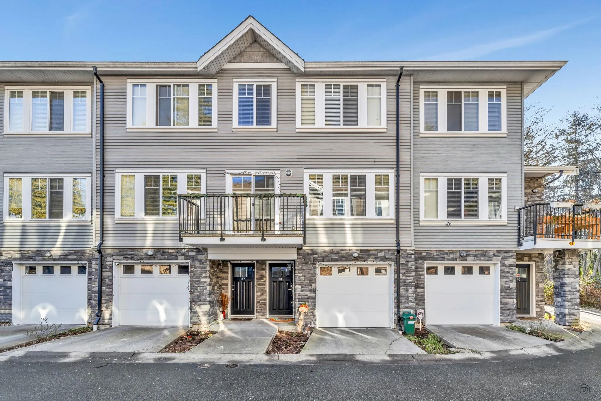 41 13864 Hyland Road