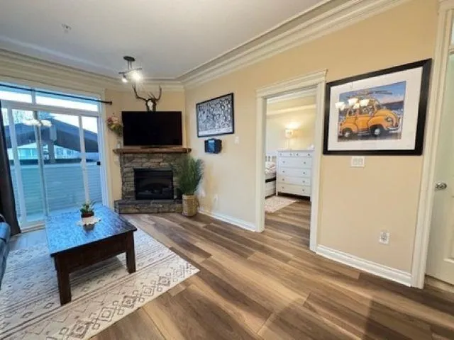 222 32729 Garibaldi Drive
