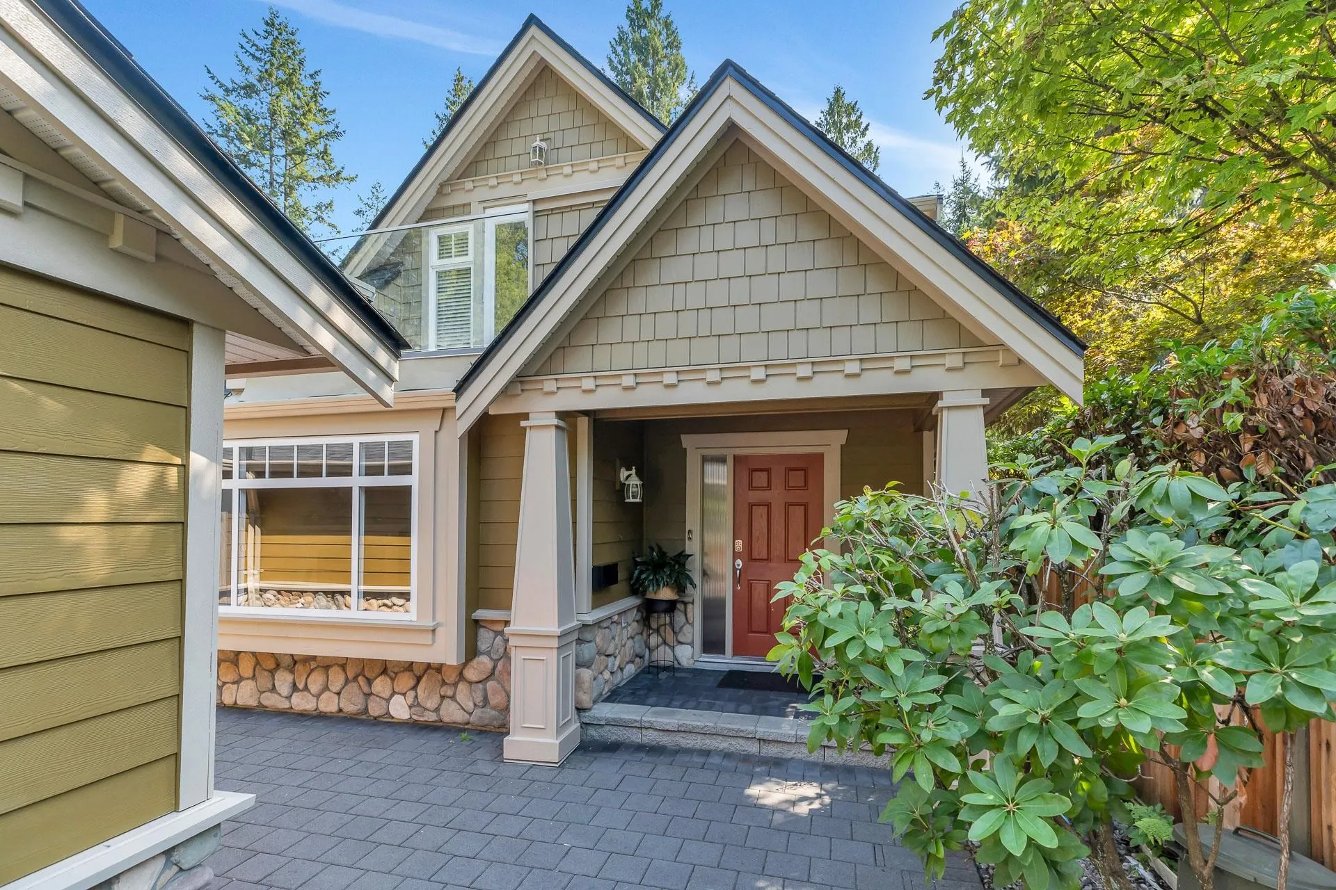 950 Seymour Boulevard