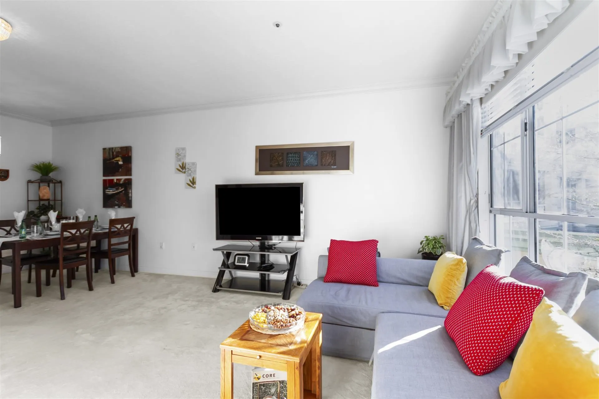 209 2995 Princess Crescent