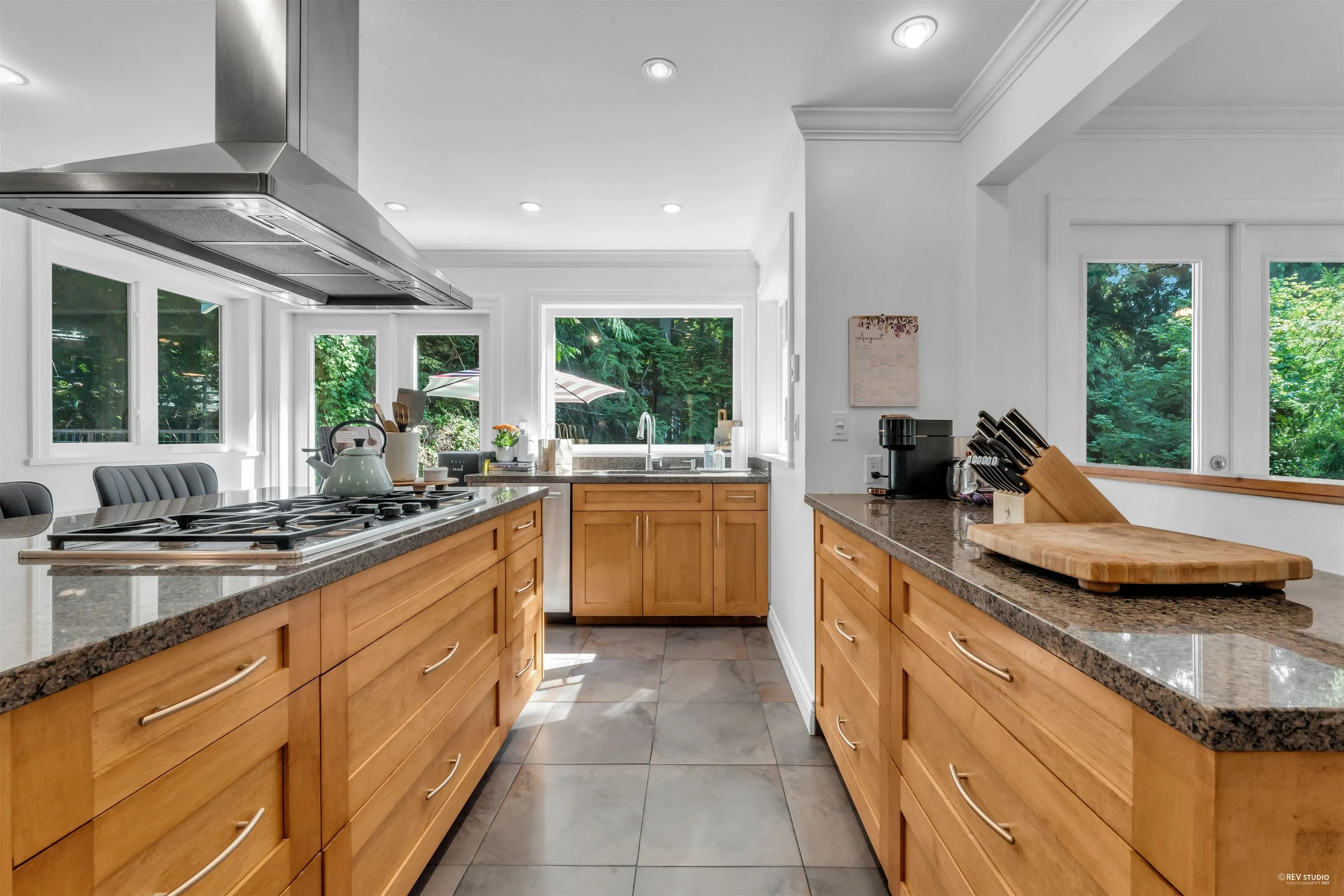 4442 Regency Place