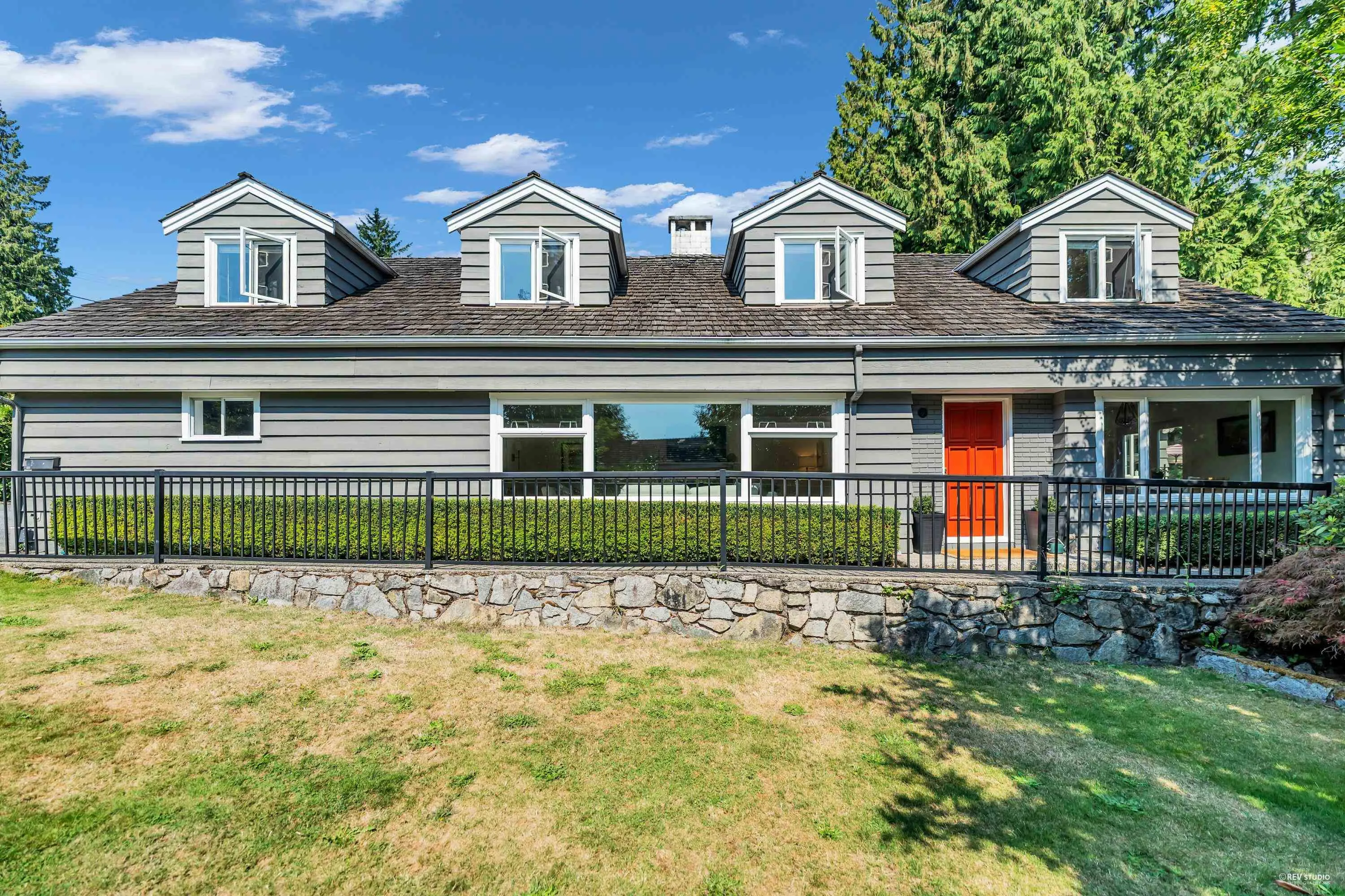 4442 Regency Place