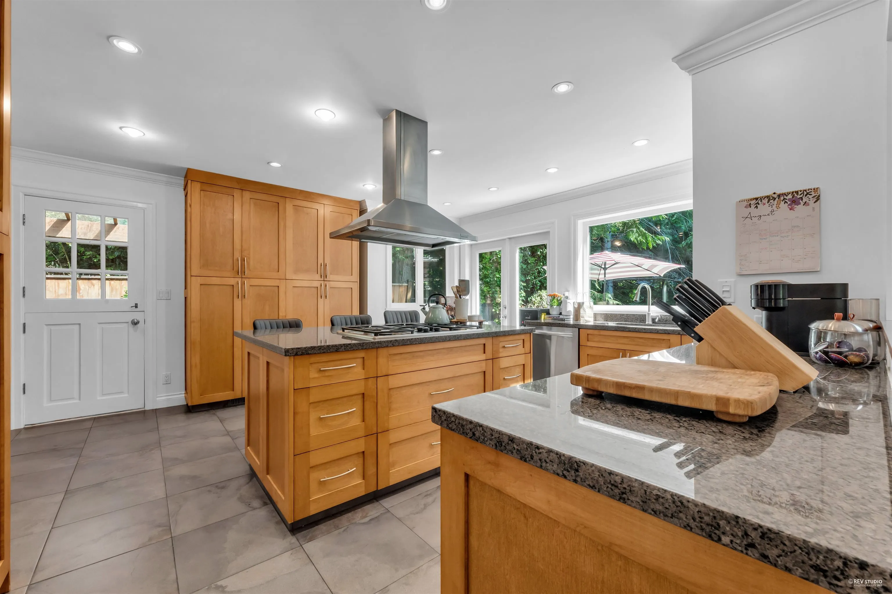 4442 Regency Place