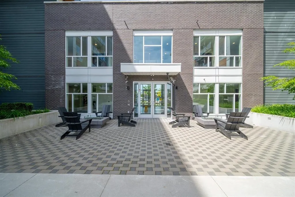 B503 20834 80 Avenue