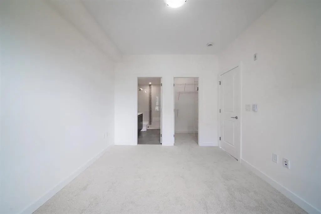 B503 20834 80 Avenue