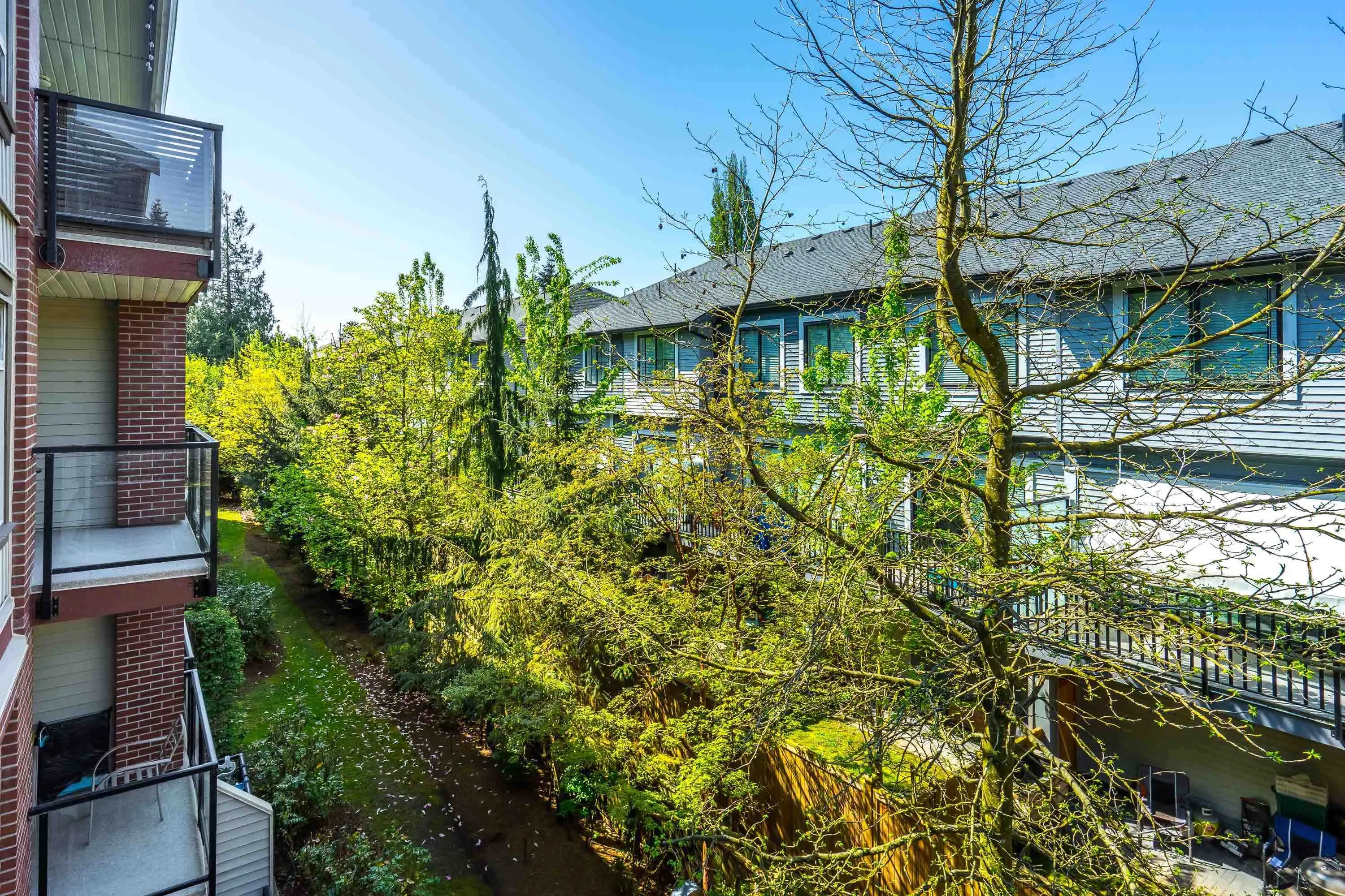 316 2233 Mckenzie Road