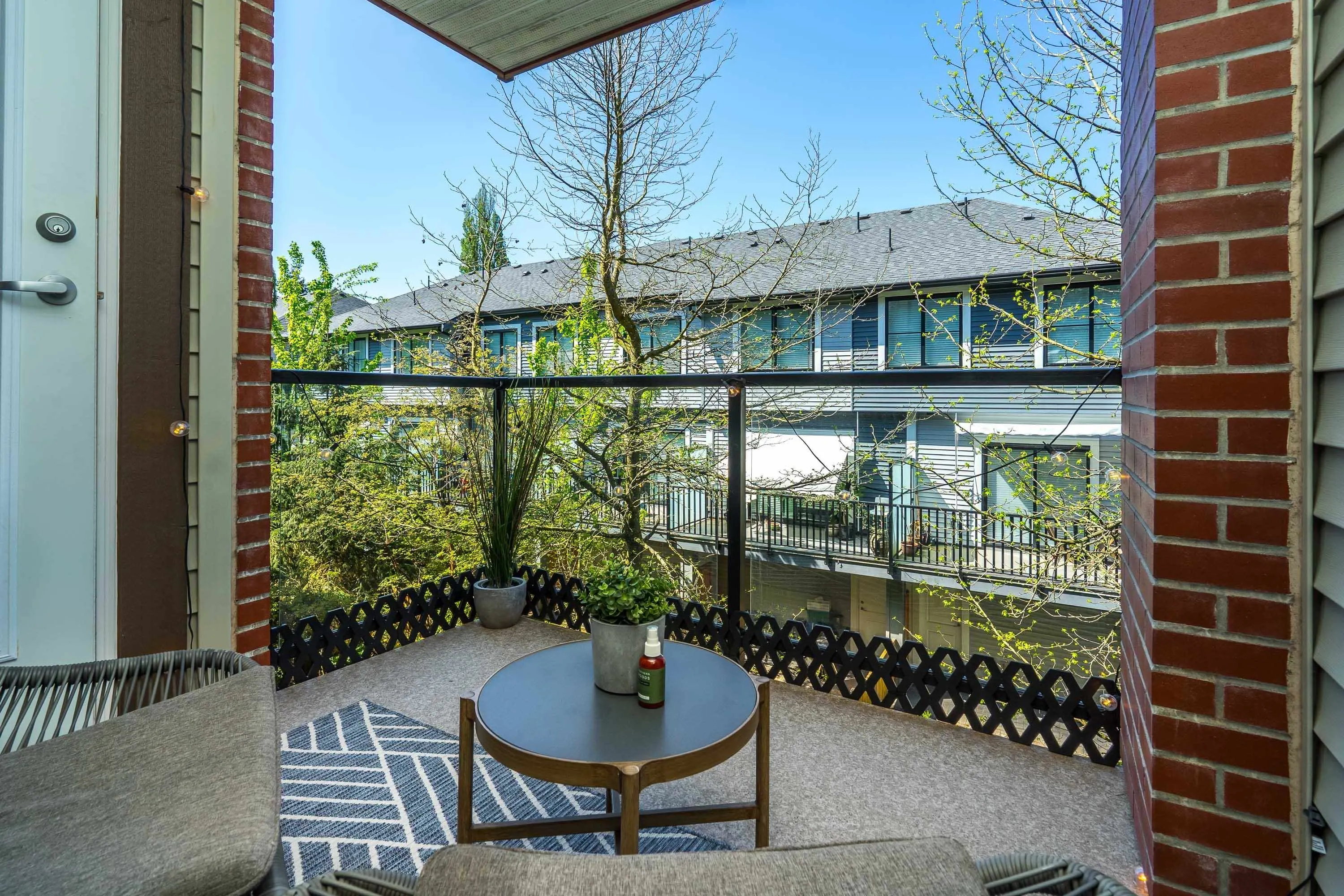 316 2233 Mckenzie Road