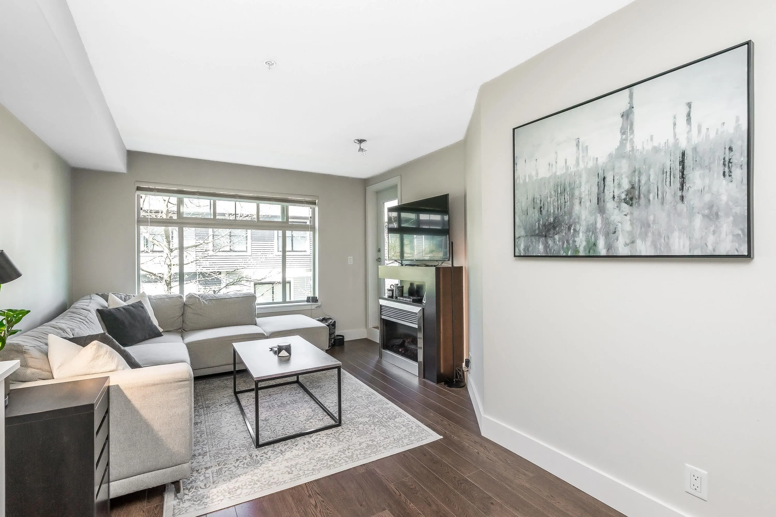 316 2233 Mckenzie Road