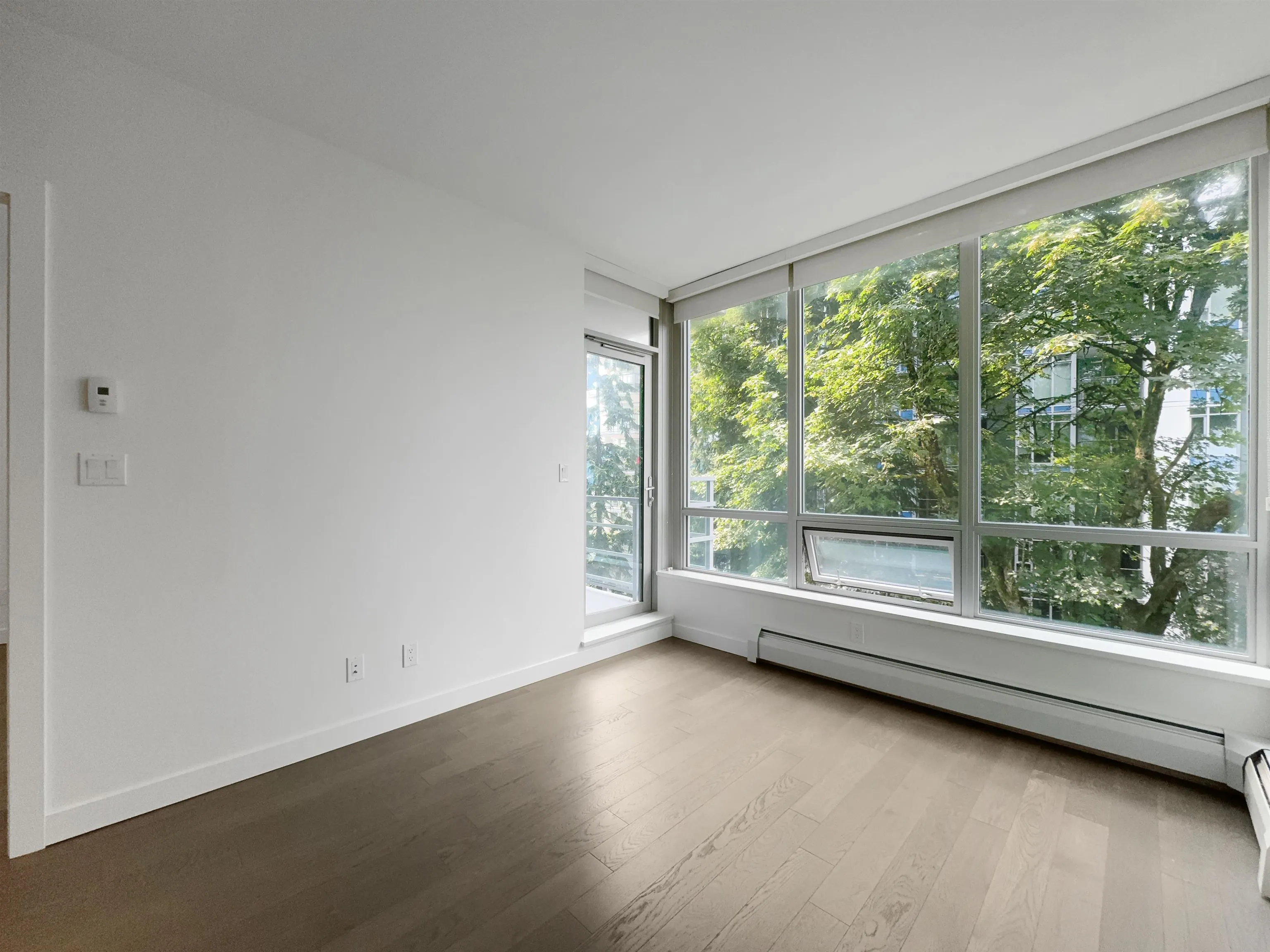 5xx 9060 University Crescent