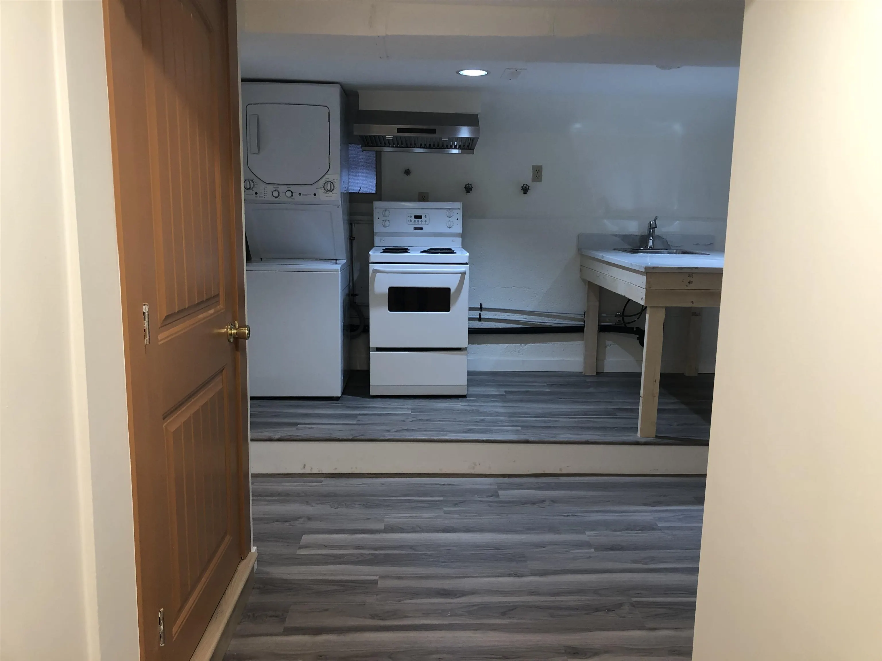 1 4136 Gilpin Crescent