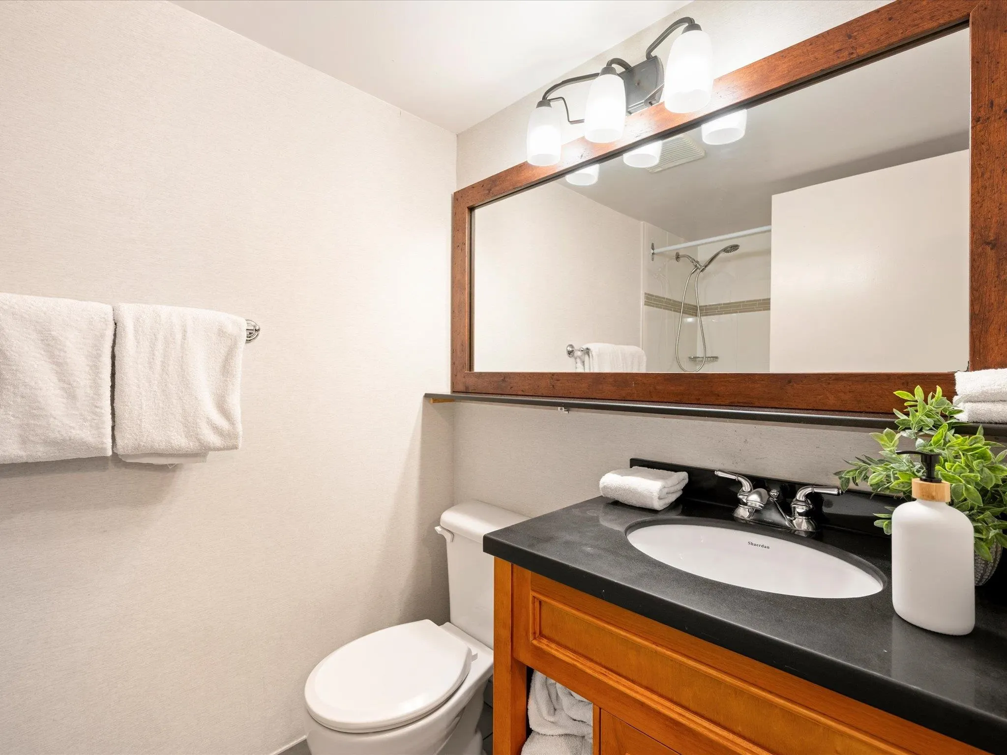 413 4200 Whistler Way