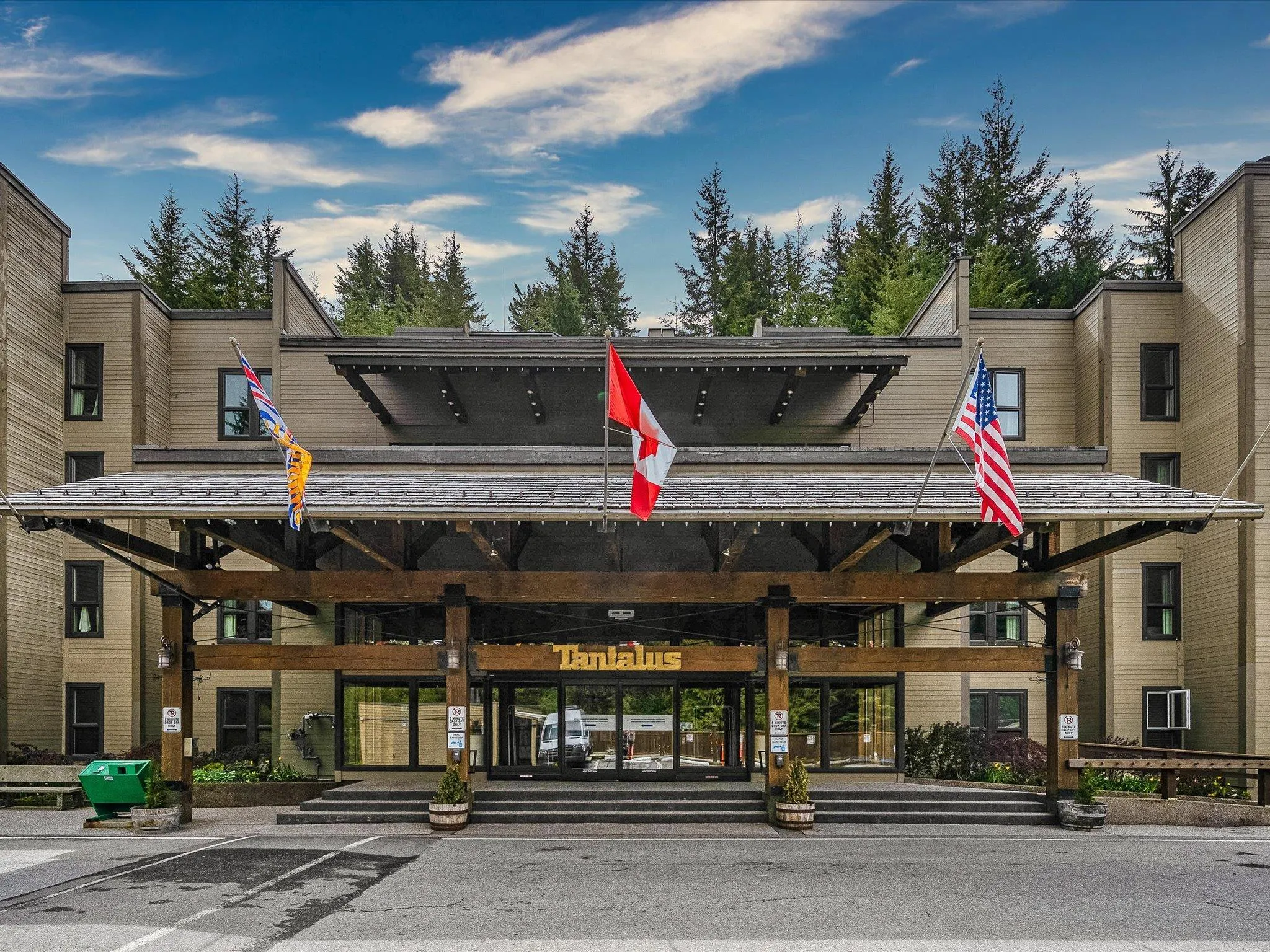 413 4200 Whistler Way