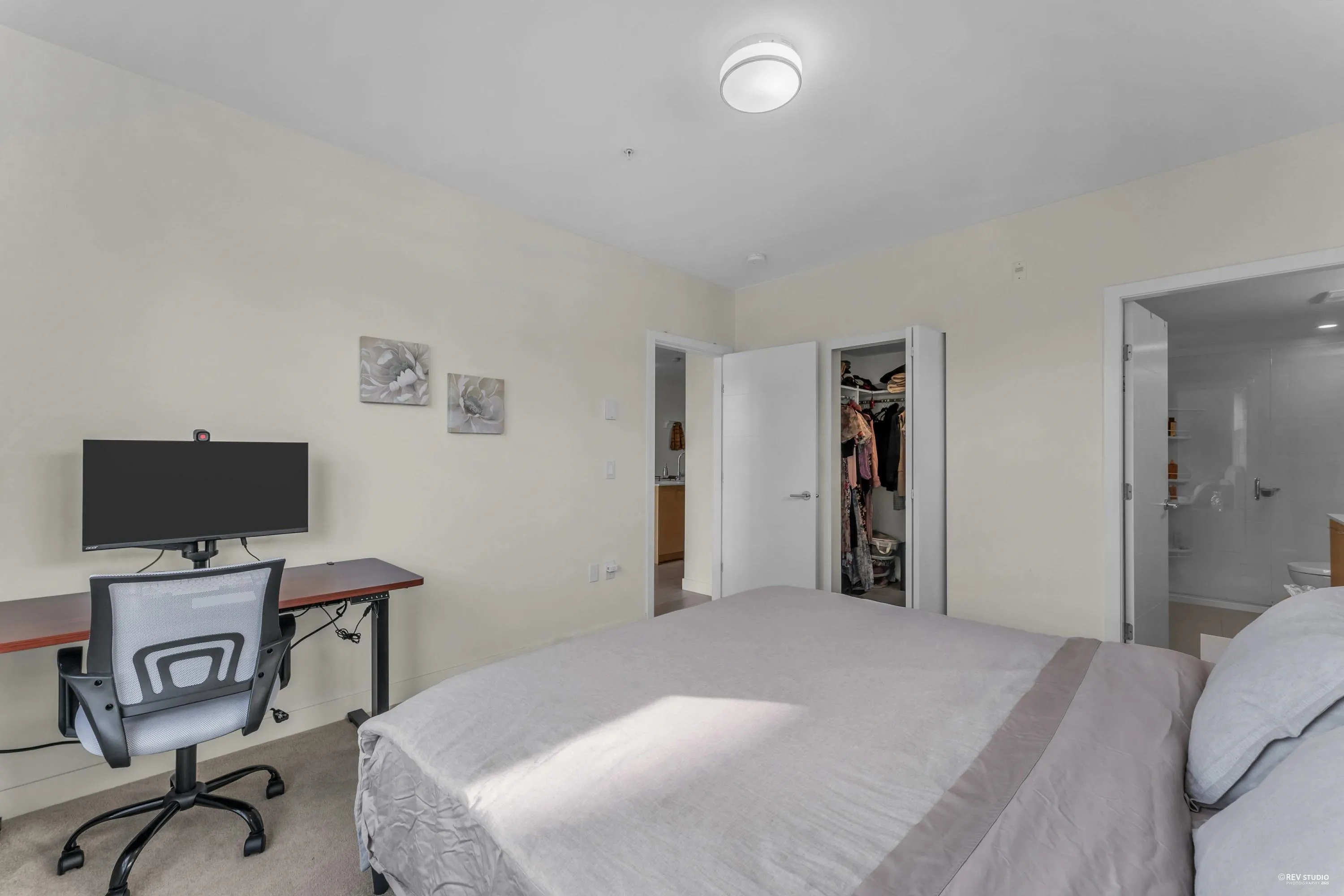 305 10603 140 Street