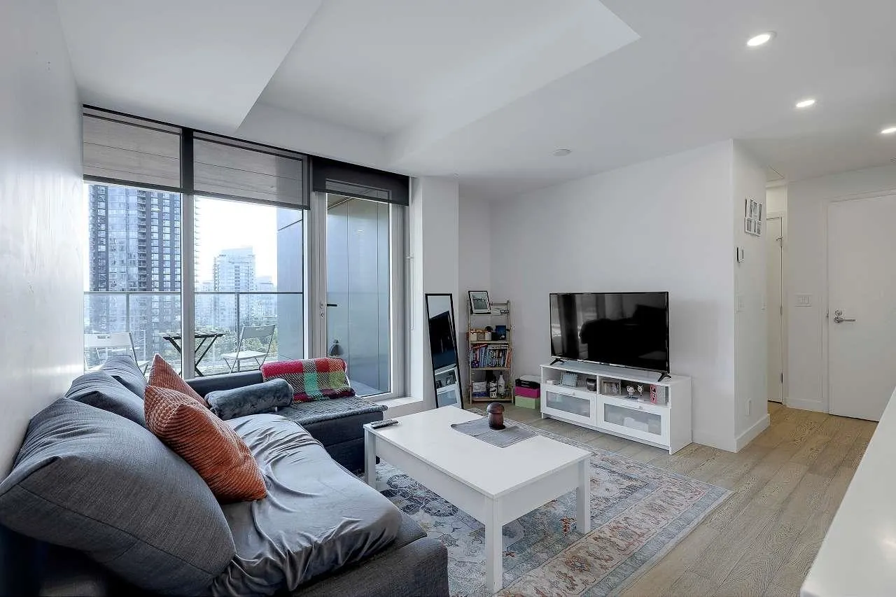 1501 1480 Howe Street
