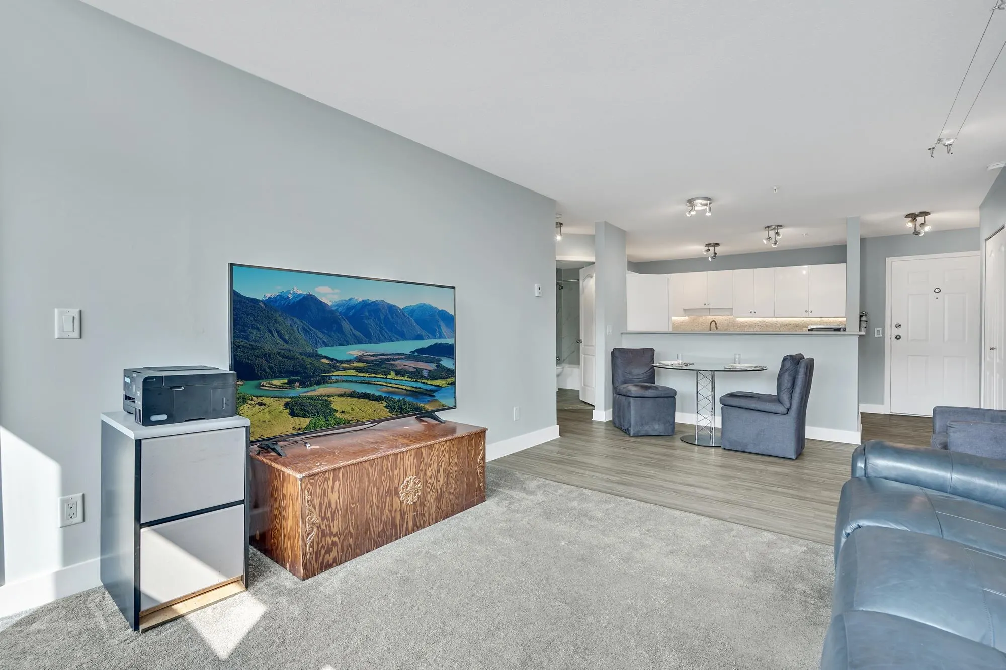 414 33738 King Road
