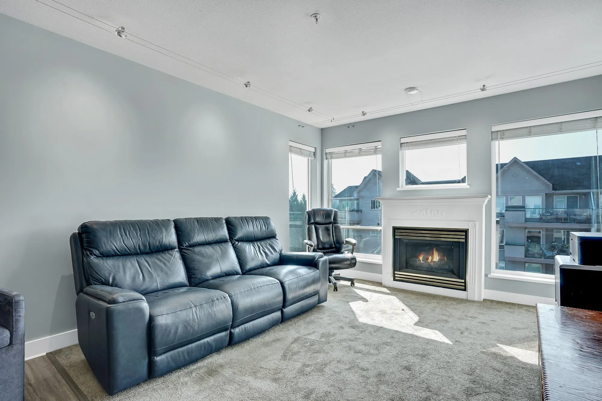 414 33738 King Road