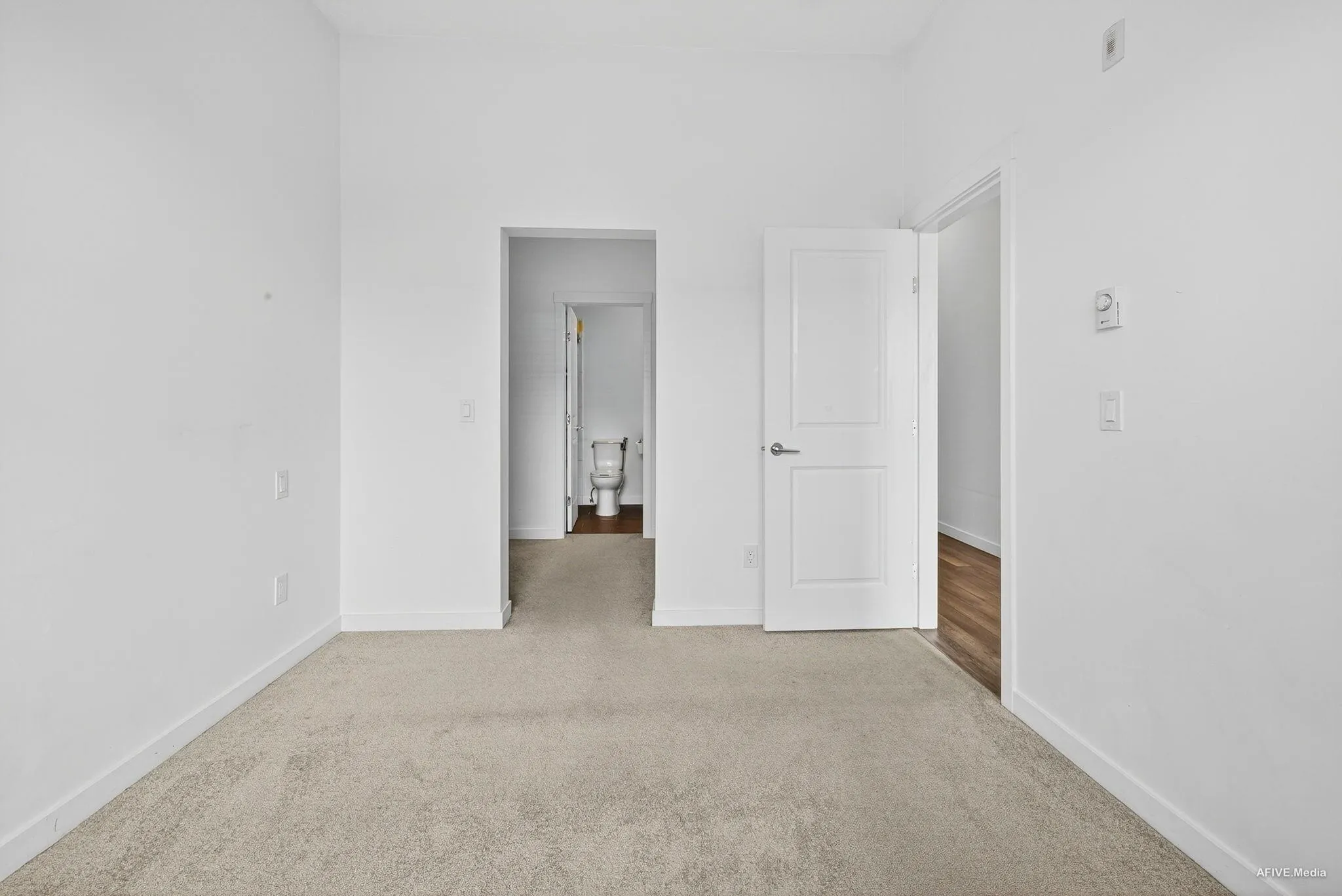 502 15835 85 Avenue